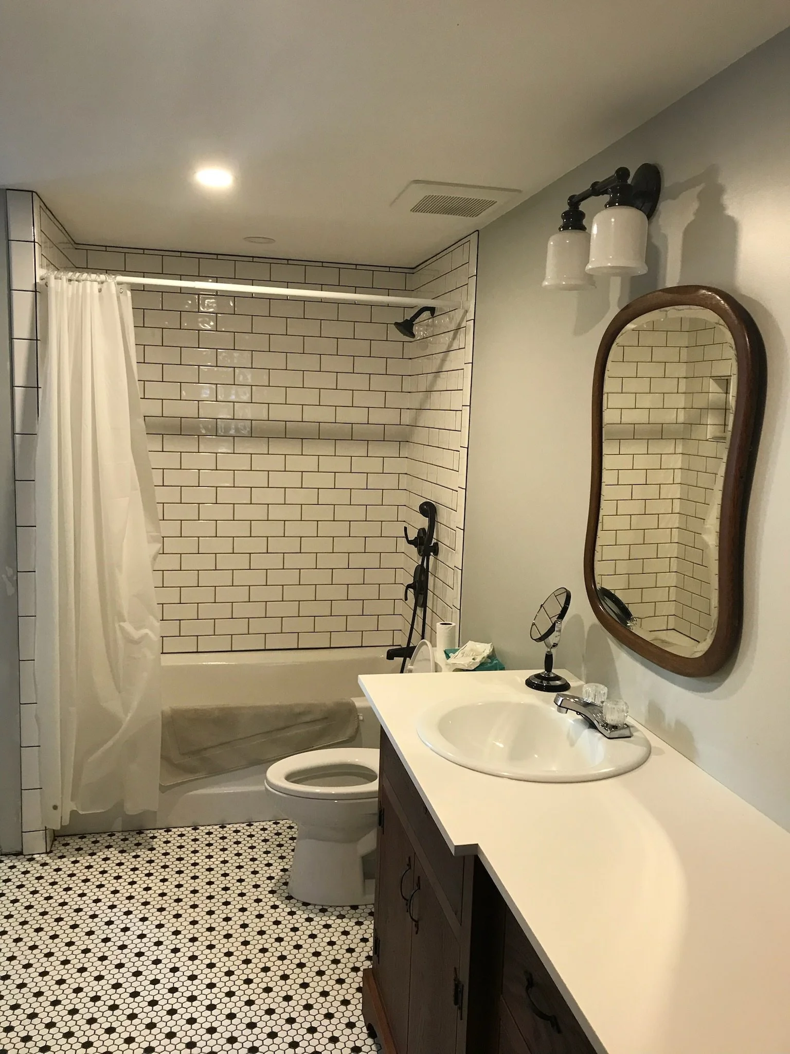 16 mineral bathroom after.jpeg
