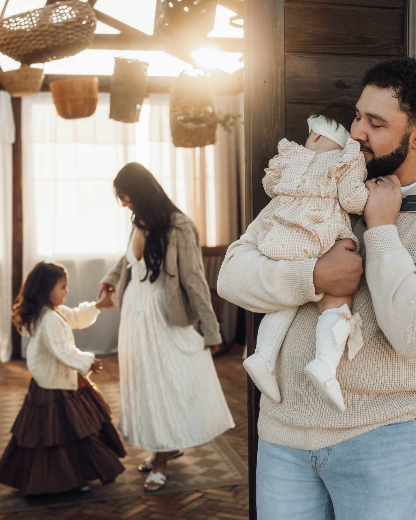 I could live in this tiny greenhouse. 
Also, this whole session was just deliciousness. 

I have this spot booked again on May 9. Should I keep it? Open a few mini spots? 

#boulderfamilyphotographer #windsorfamilyphotographer 
#denverfamilyphotograp