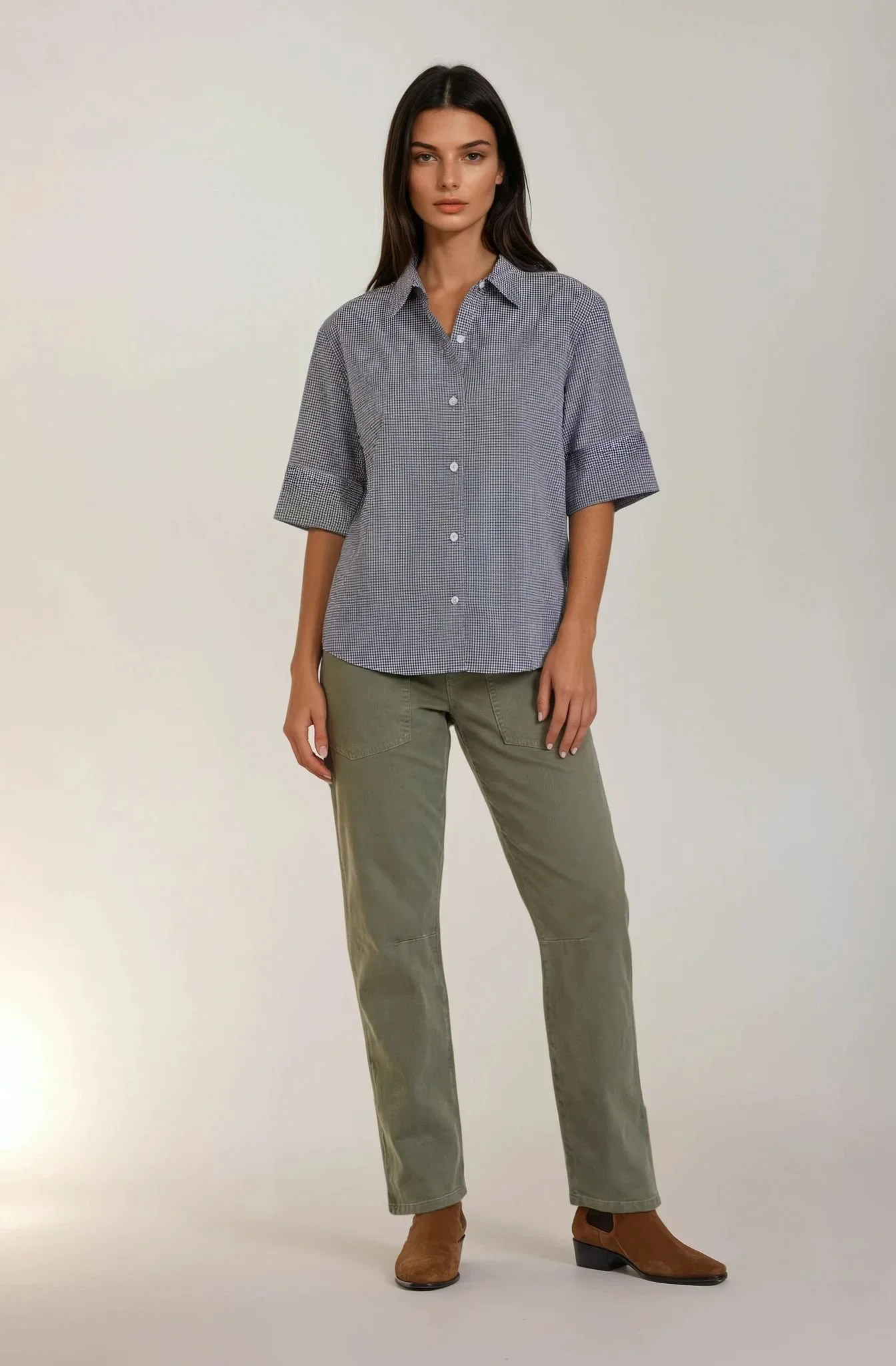 6097_NAVY_GINGAHM_Front-olive shon pant-women footwear 7_front-Carolyn-Warm Studio.jpeg