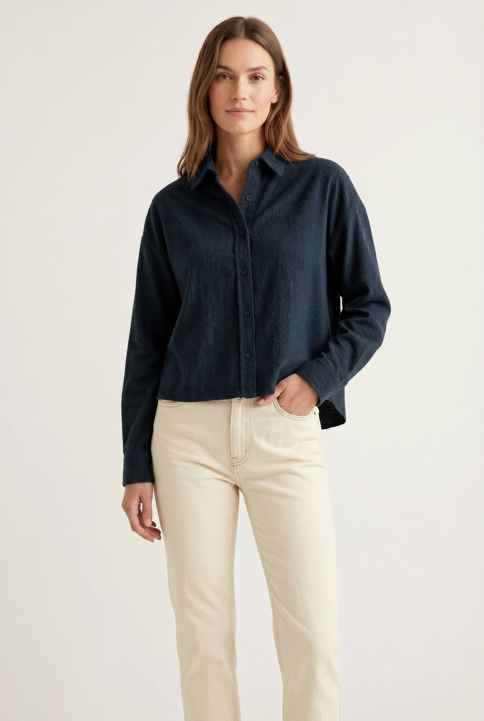 7015_EMMA_26093-5 NAVY.jpg