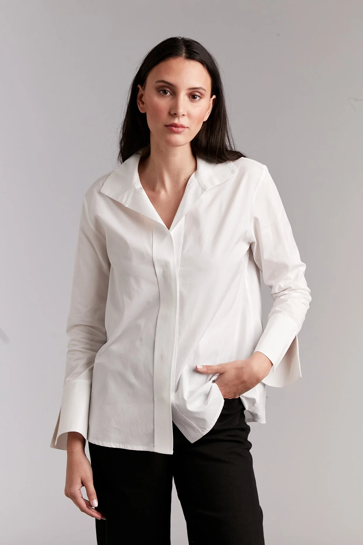 6004_WHITE_2077.jpg
