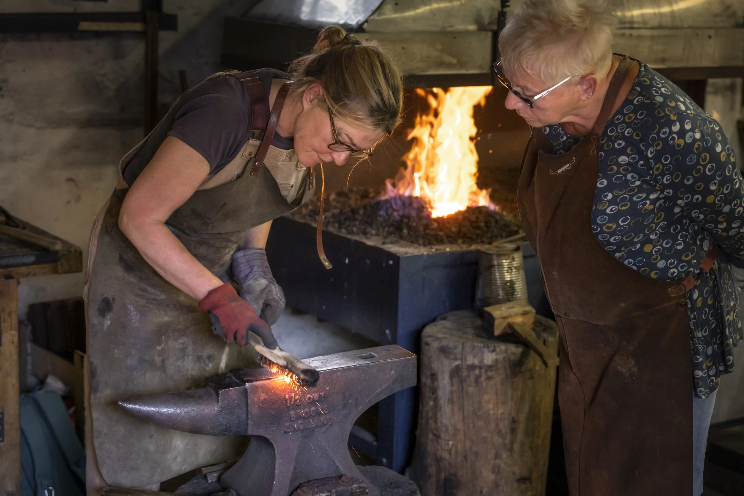 Blacksmithing with Cara Wassenberg at West Dean. Photo by Chris Ison