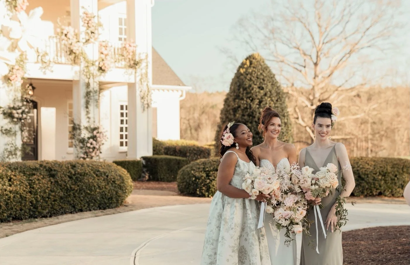 They&rsquo;ve been part of your story long before this day&hellip;
and they deserve their moment in the spotlight ✨ #smokeymountainelopement 
#seviervillephotographer #gatlinburgphotographer
#smokeymountainsweddingphotographer