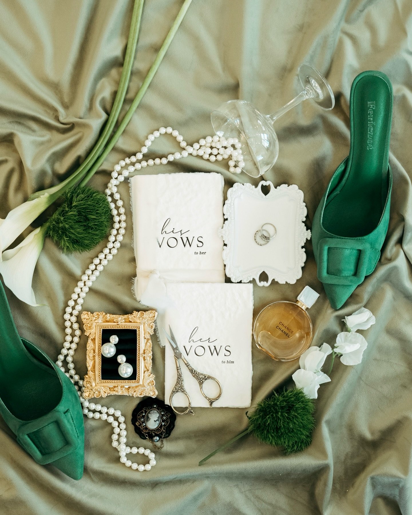 &ldquo;Every detail tells a love story&mdash;the quiet moments, the delicate touches, the memories waiting to be held forever.&rdquo; Venue - @theriverplacevenue  Planner- @thegreenerydesigns Florida- @thegreenerydesigns