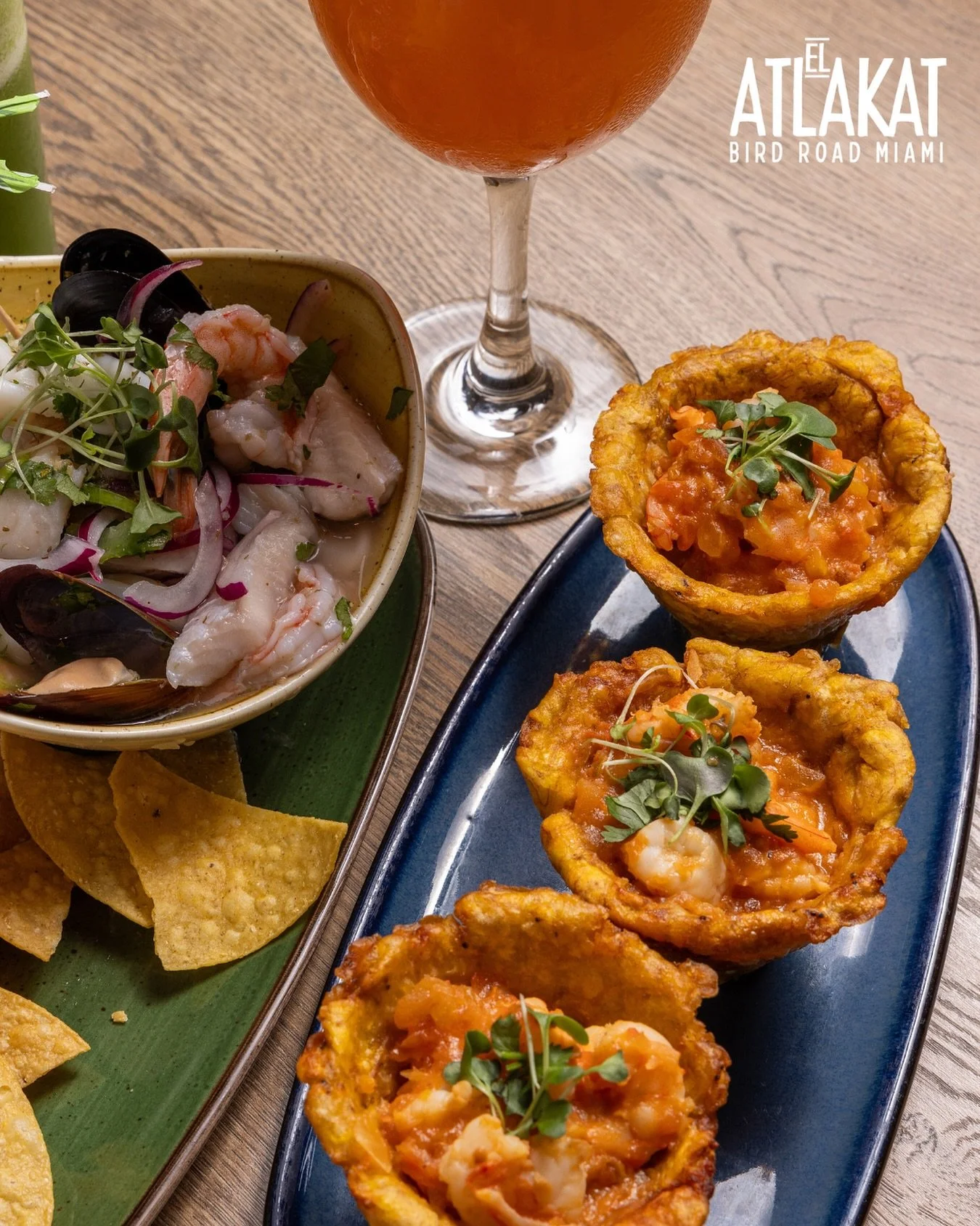 Appetizer goals 😋 Golden tostones filled with shrimp + zesty ceviche = the dream duo you didn&rsquo;t know you needed!

ONLY AT BIRD ROAD: 9425 S.W. 40th. Street. Miami, FL 33165&nbsp;
💻 Orders, delivery and reservations at www.elatlakat.com
☎️ (30