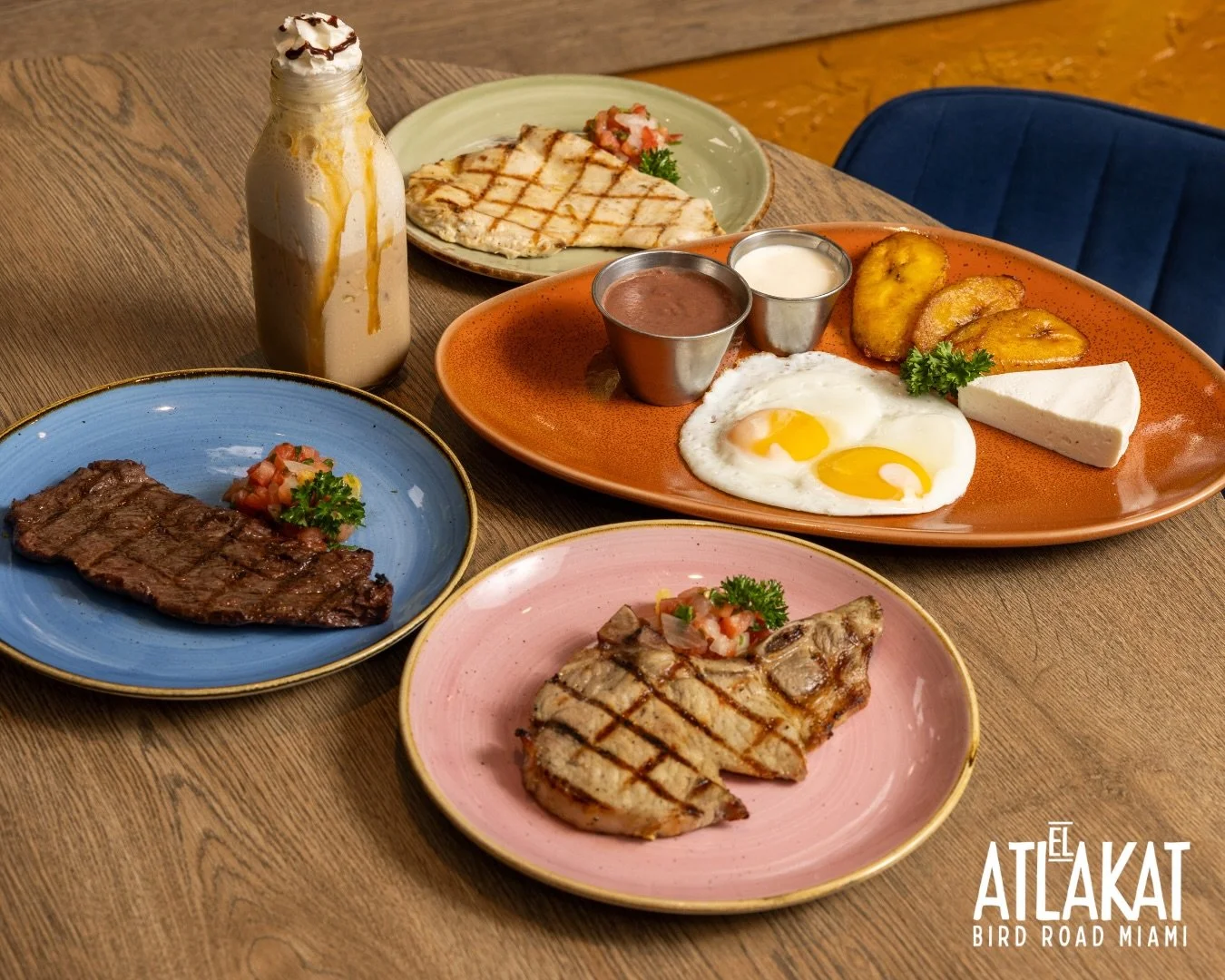 Breakfast done right, Salvadoran style ☀️🍳 Fuel your day with real comfort food.

ONLY AT BIRD ROAD: 9425 S.W. 40th. Street. Miami, FL 33165&nbsp;
💻 Orders, delivery and reservations at www.elatlakat.com
☎️ (305-552-9090) or ☎️ (305-552-1918)
&nbsp