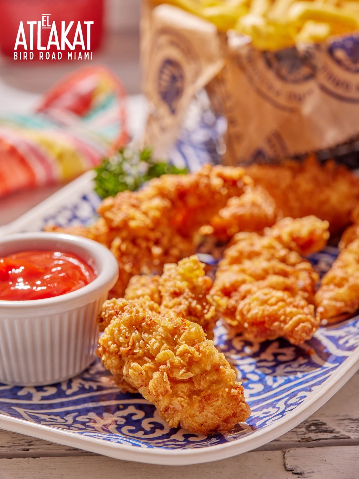 Even the little ones eat like royalty at El Atlakat. 👑 Crispy, golden, and always a hit. ❤️

ONLY AT BIRD ROAD: 9425 S.W. 40th. Street. Miami, FL 33165&nbsp;
💻 Orders, delivery and reservations at www.elatlakat.com
☎️ (305-552-9090) or ☎️ (305-552-