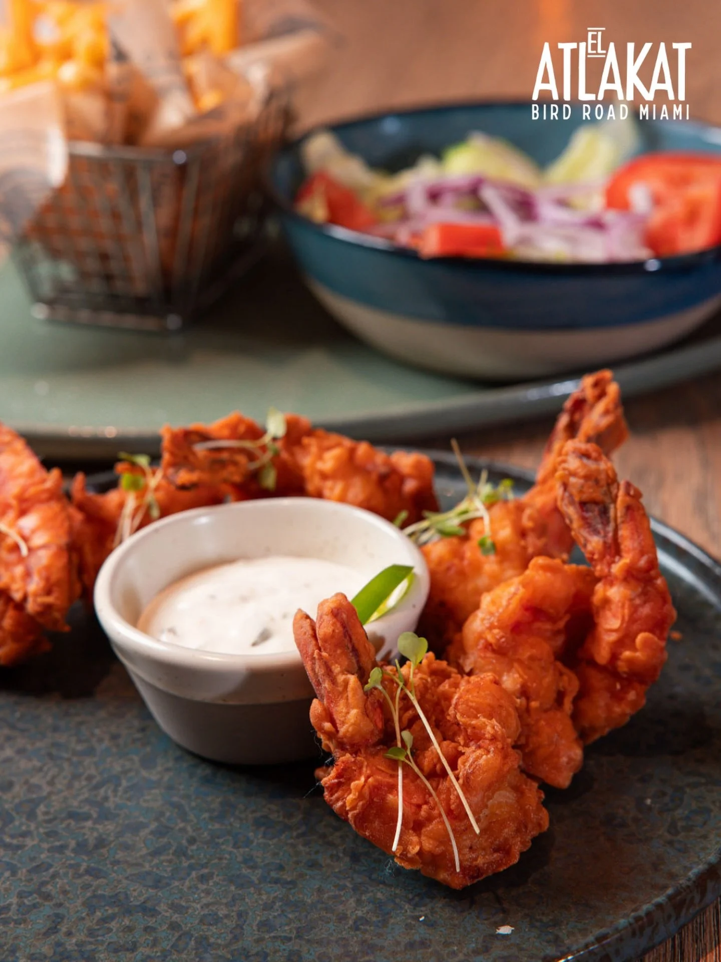 Crispy on the outside, juicy on the inside. Our breaded shrimp is the kind of bite you keep coming back for. 🔥

ONLY AT BIRD ROAD: 9425 S.W. 40th. Street. Miami, FL 33165&nbsp;
💻 Orders, delivery and reservations at www.elatlakat.com
☎️ (305-552-90