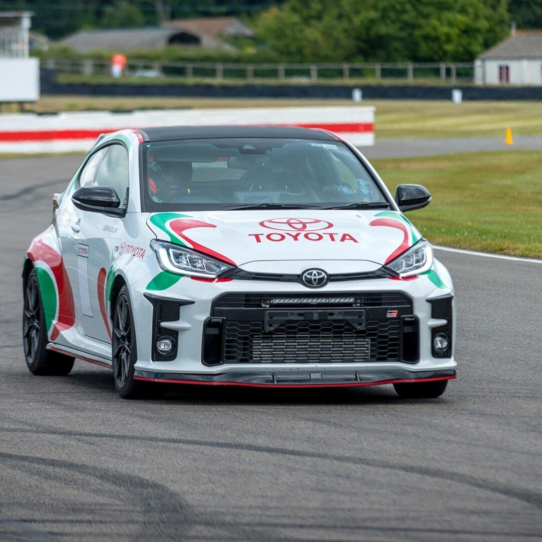 Some fantastic images from a Goodwood track day demonstrating the differences between my ex-Shmee150, modified GR Yaris, and my stock one. 

To see a detailed Goodwood track guide, press the link in my bio.

#GRYaris #Modified #Shmee150 #OEM #ToyotaG