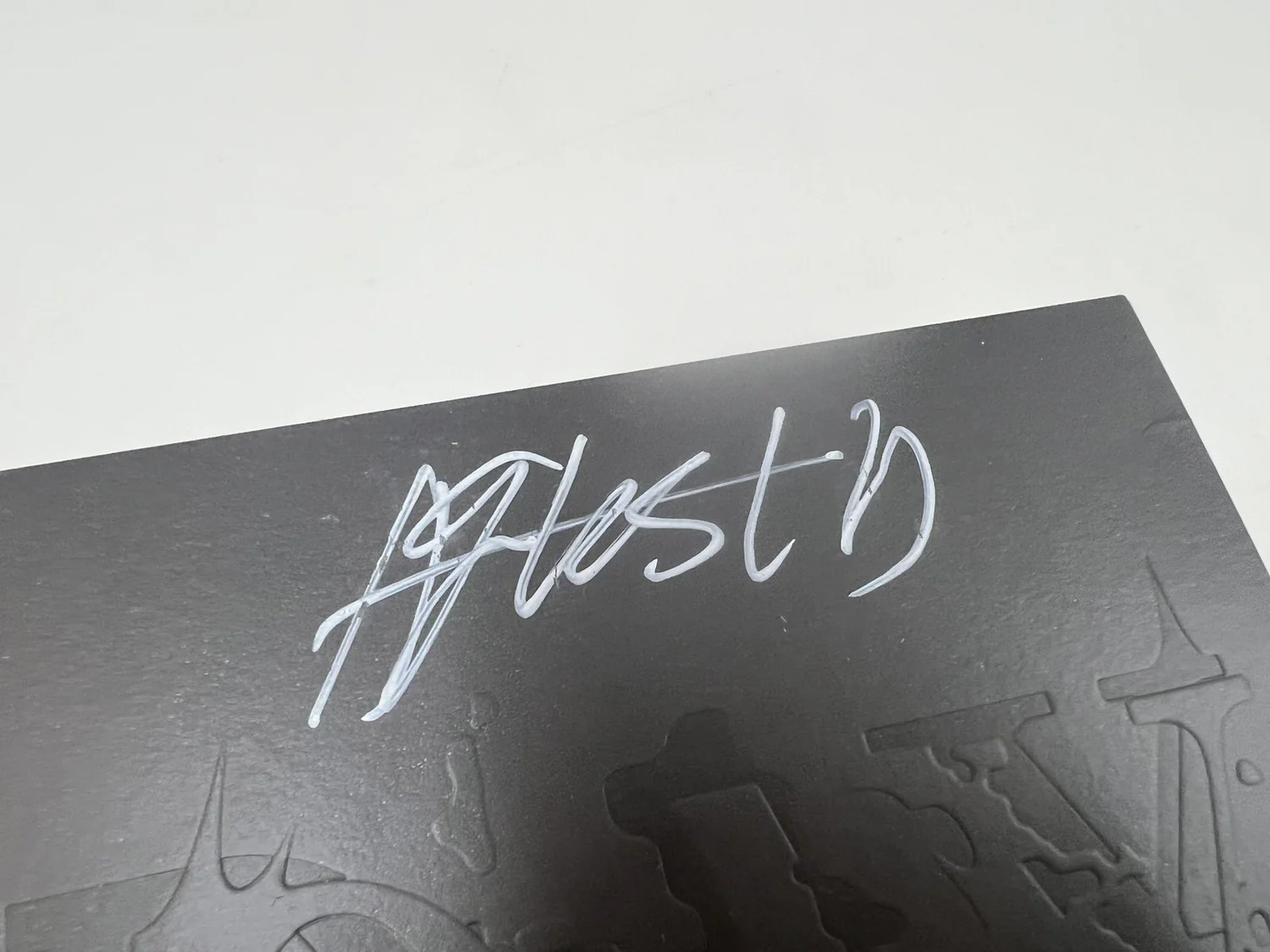 Agust D(SUGA) 直筆サイン「D-DAY」VERSION 01 CD D-DAY (VERSION 01) - Official BTS Music Store