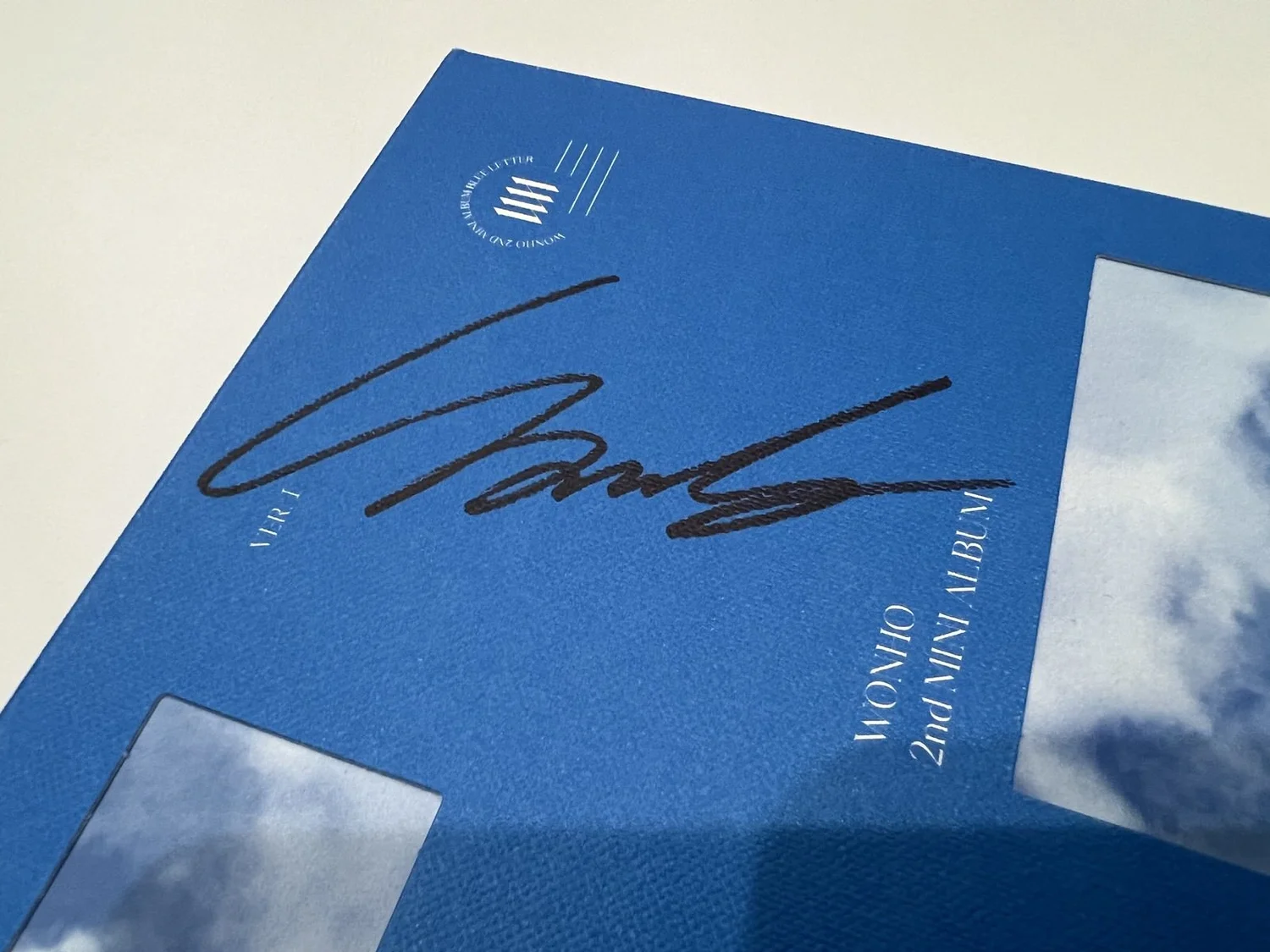 WONHO - Blue Letter (VER. 1) SIGNED ALBUM — chaepeach