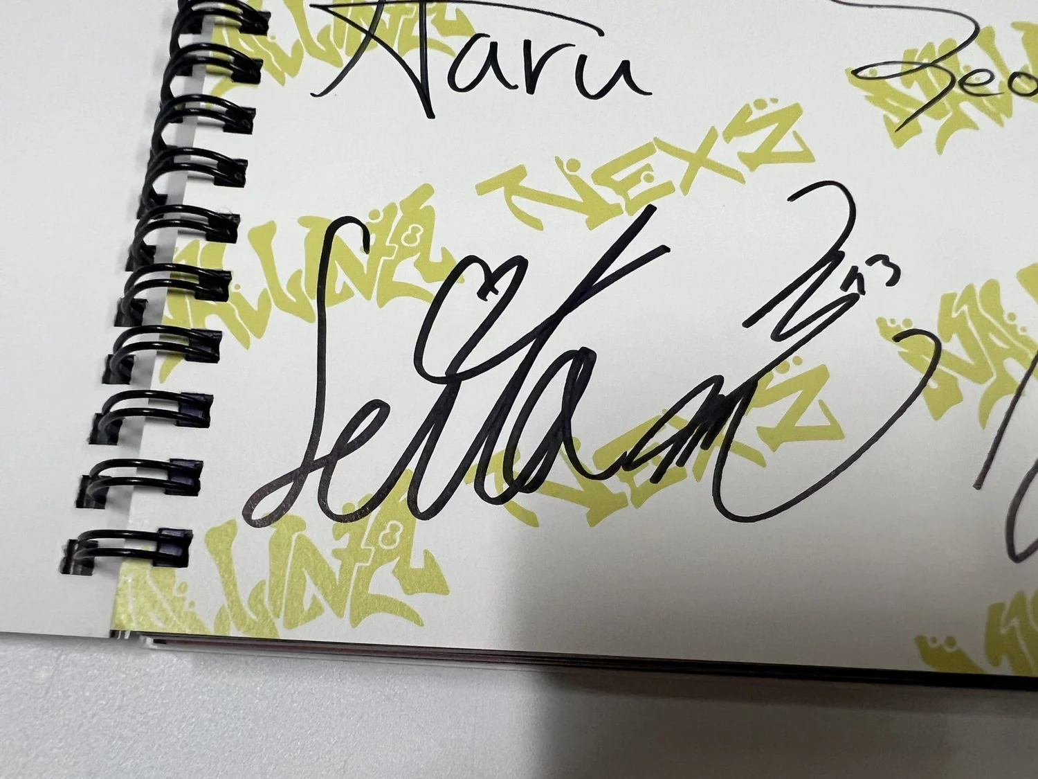 NEXZ - NALLINA (Nalli ver.) SIGNED ALBUM — chaepeach