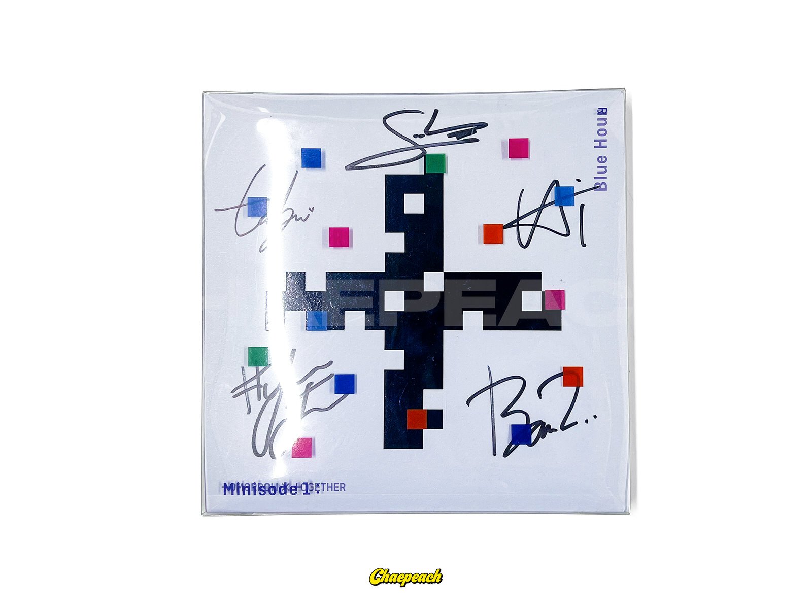 TOMORROW X TOGETHER (TXT) - minisode1 : Blue Hour (R Ver.) SIGNED ALBUM