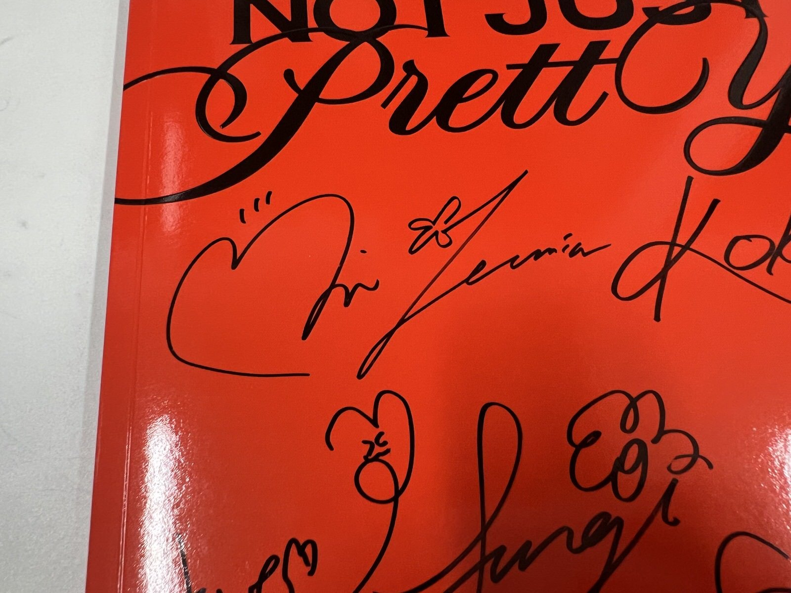 izna - SIGN SIGNED ALBUM — chaepeach