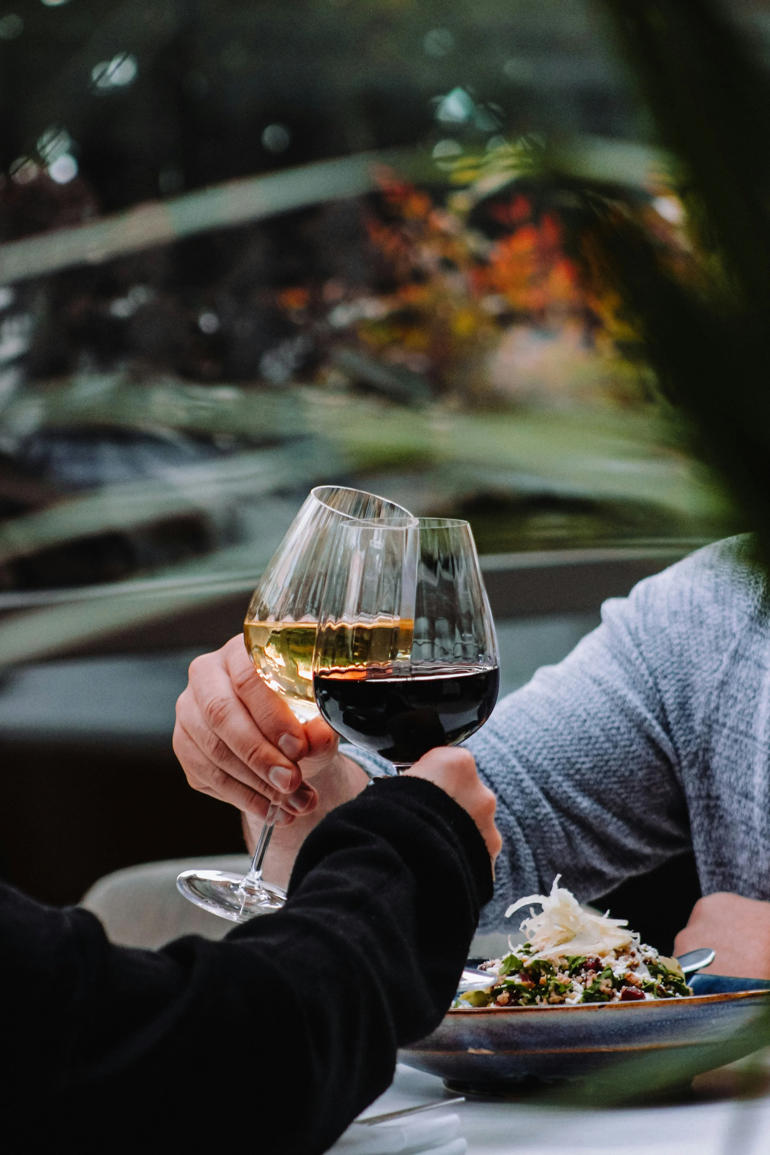 Best Date Night &amp; Special Occasion Restaurants in Downtown Sevierville