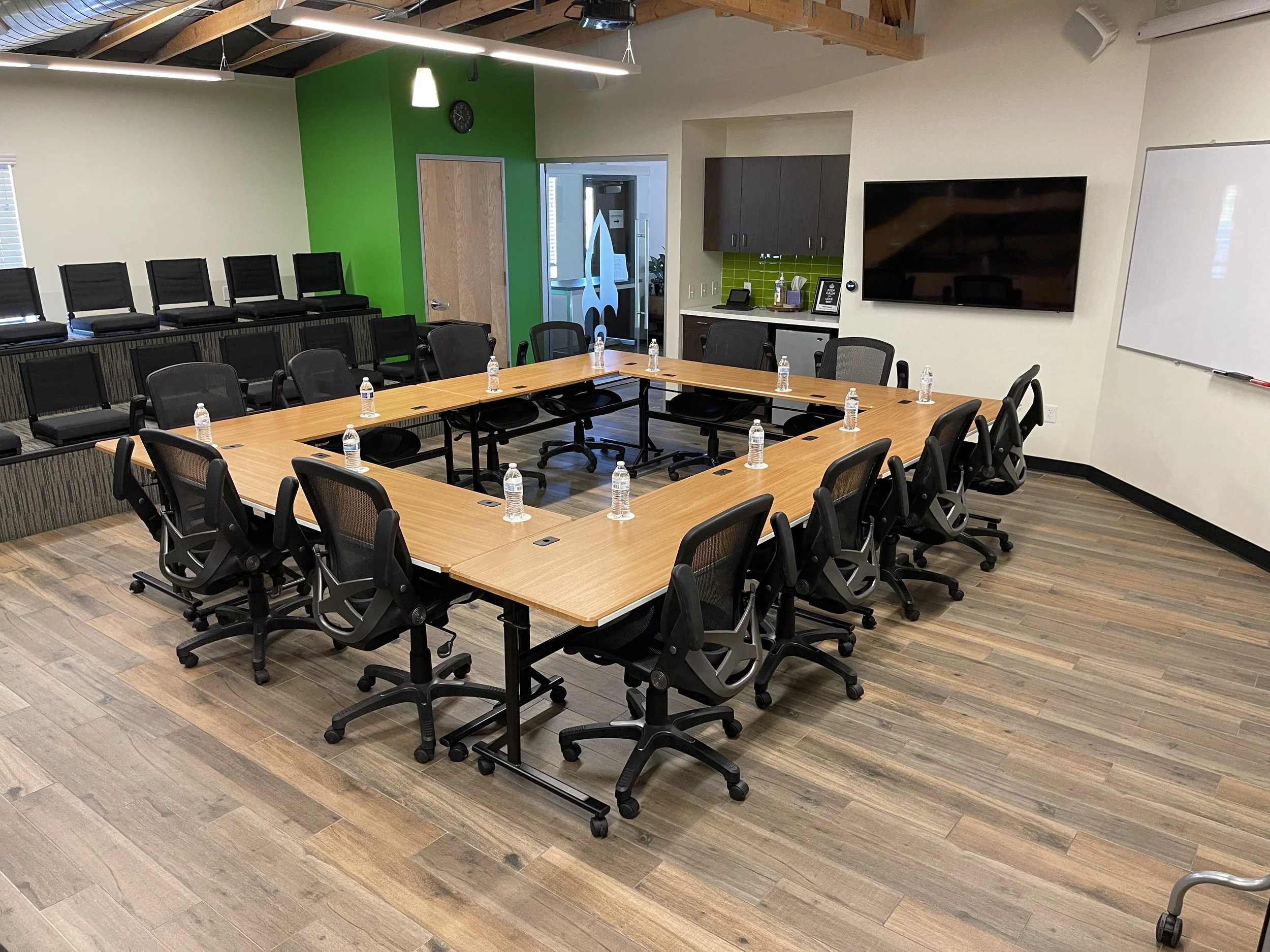 5 Benefits of Hiring an Event Coordinator for Corporate Events
