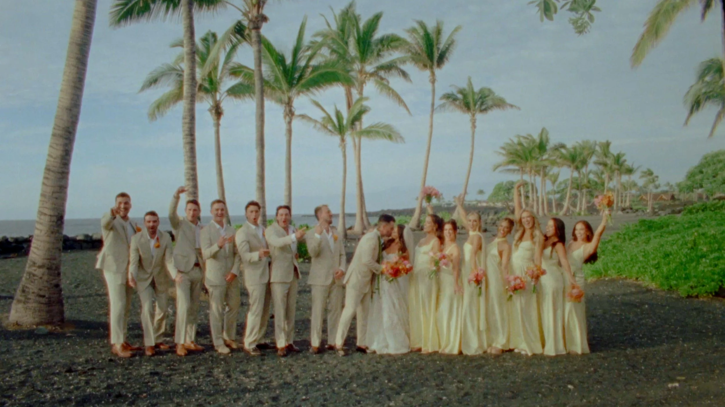 Charlie + Samantha's Kona Village Wedding | A Rosewood Resort