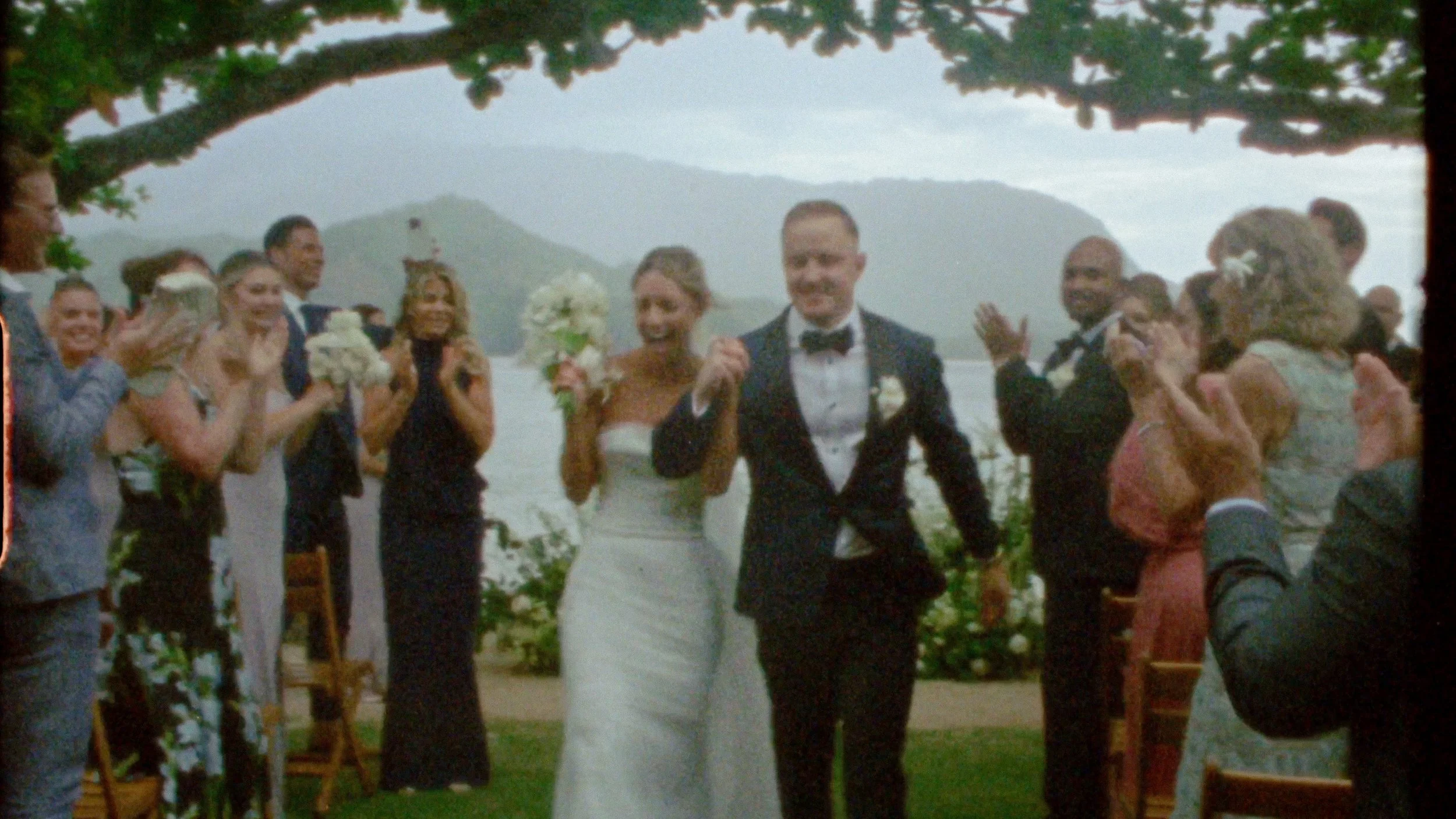 hanalei bay wedding couple