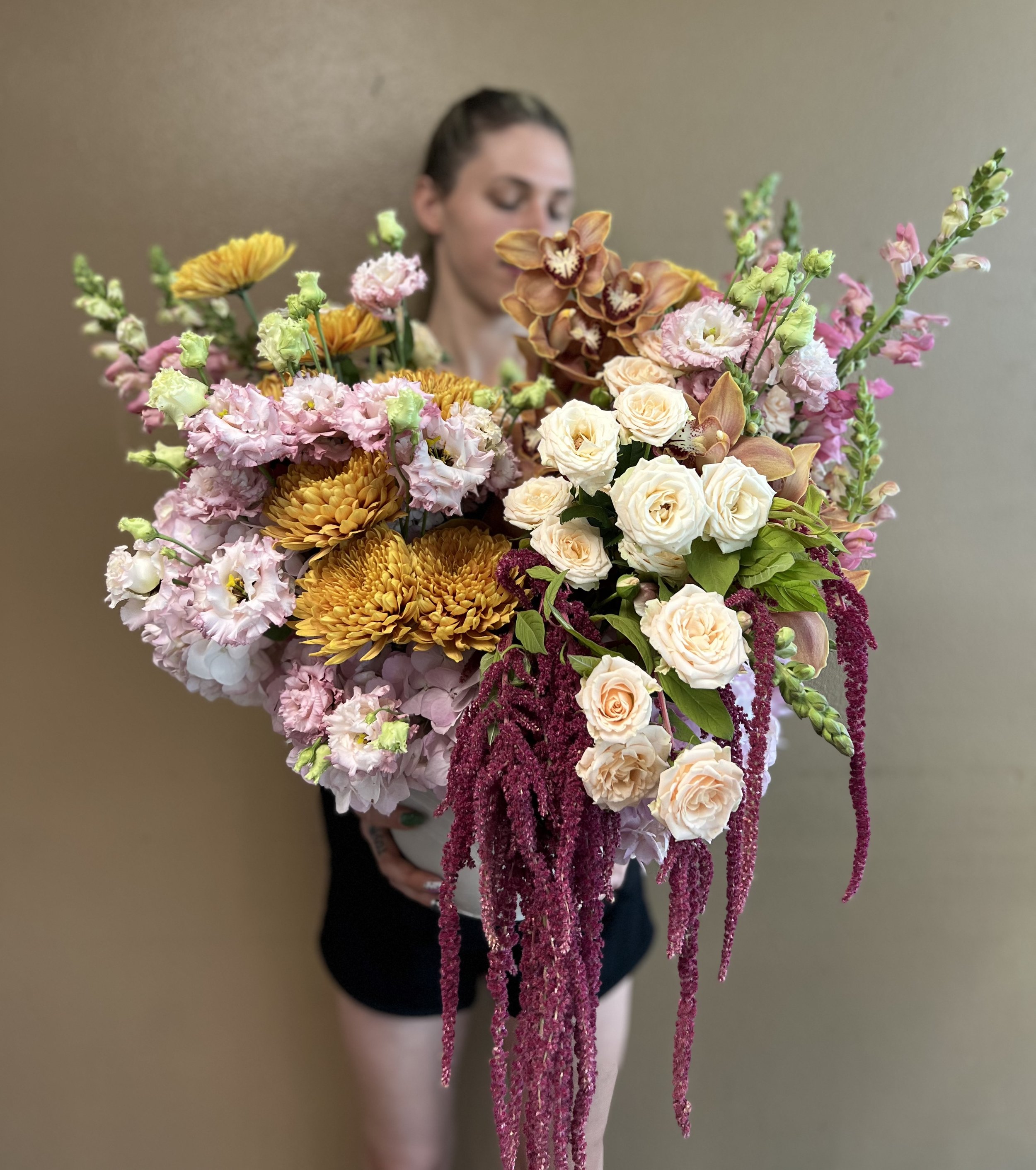 LargeColorfulFlowersNearMeforDelivery.jpg