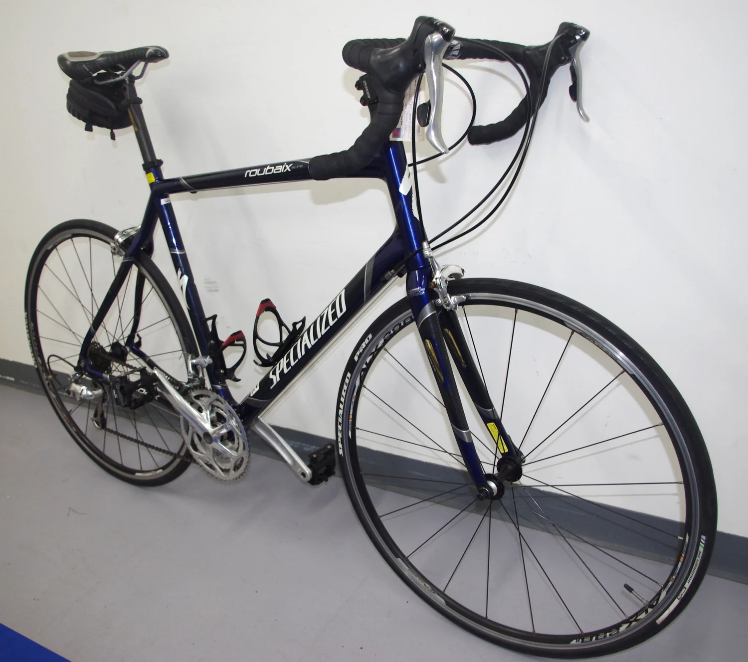 Specialized Roubaix Elite - Professional Road Bike (#4) — Charity