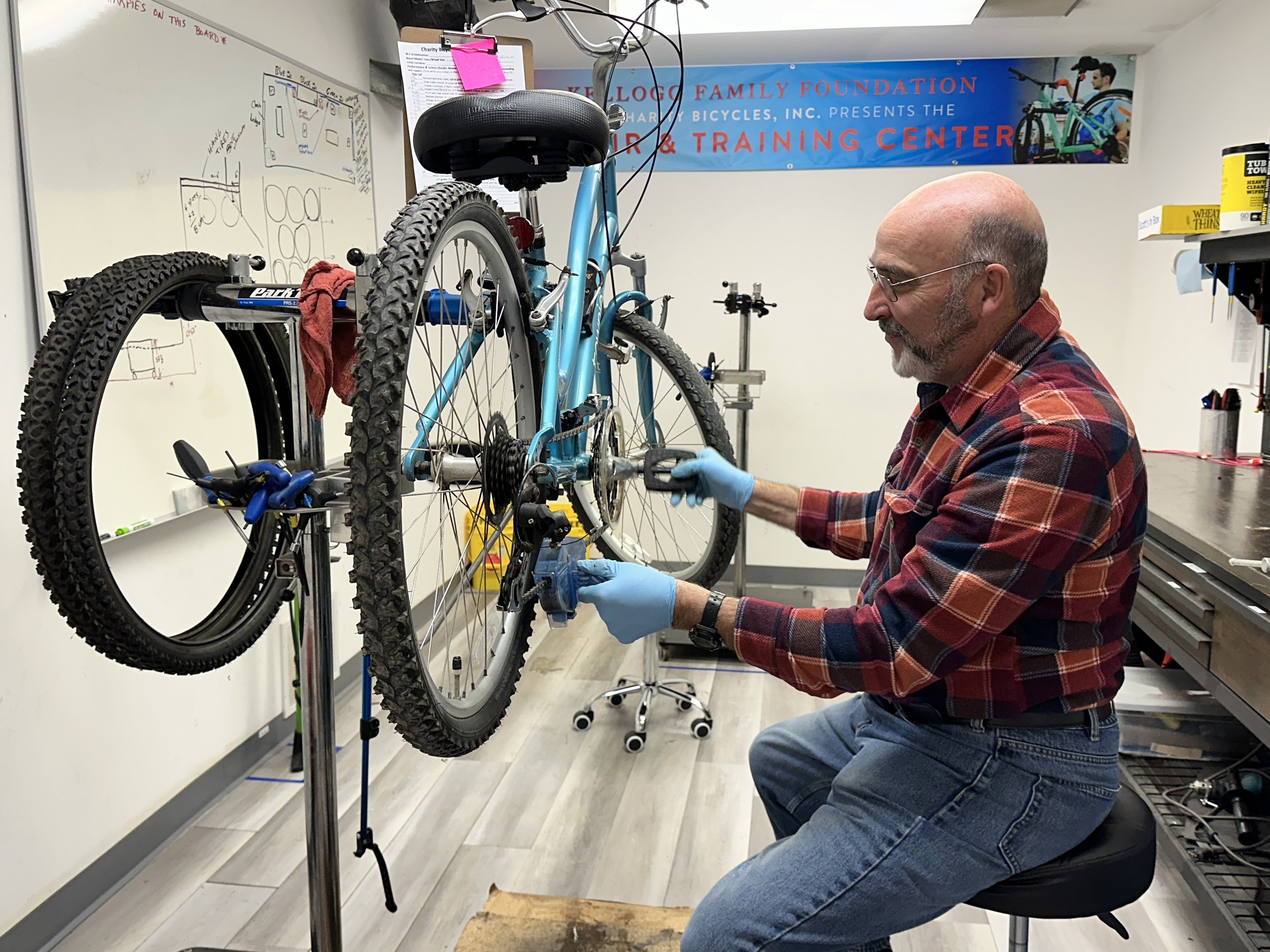 Bicycle Repairs Rockville Bike Shop Wheelie Fast Mobile Bike