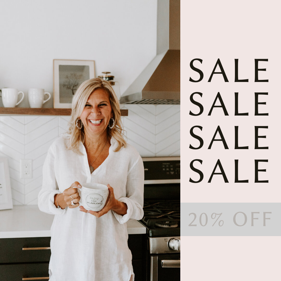 I love summer, so let's have a summer sale! 🥰 ​​​​​​​​​For the month of August, I am highlighting a couple of great promos for your writing needs. 

✨1. Social media caption writing! 

Buy a package of 12 micro-blog style posts that are curated and 