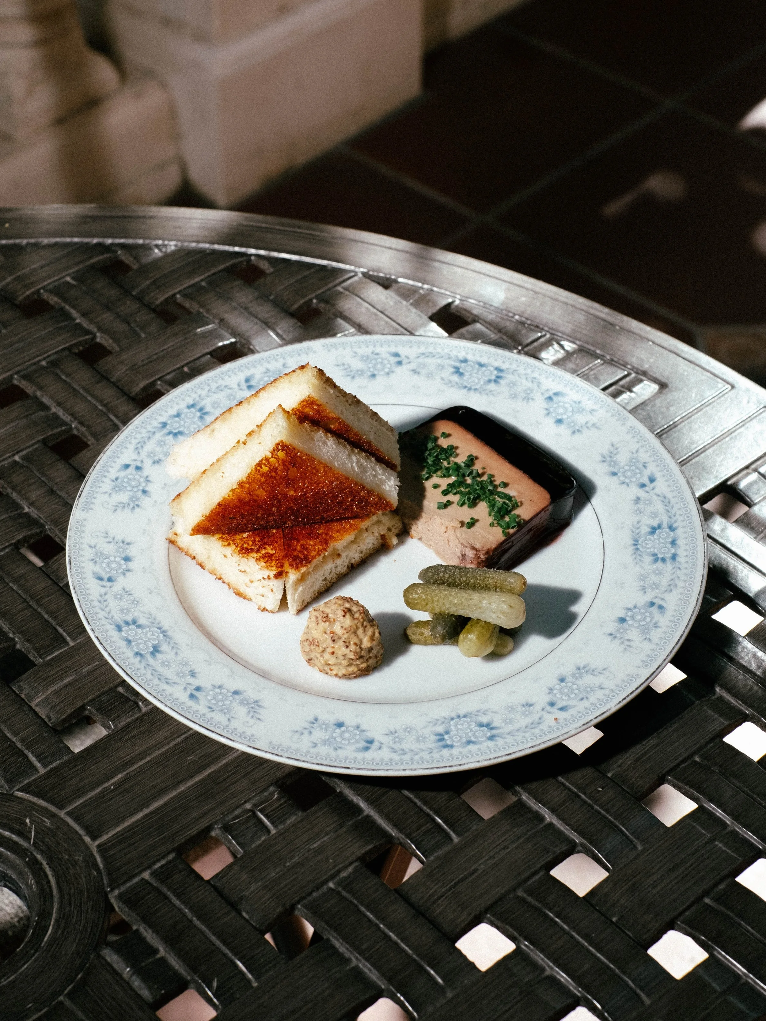 DUCK LIVER MOUSSE
maraschino cherry gelee, toasted brioche, cornichons, dijon

Available on our Happy Hour menu Monday through Friday 3pm-6pm as well as on our First Course Menu.

Only at The Star Lounge
2719 K Street Sacramento, CA