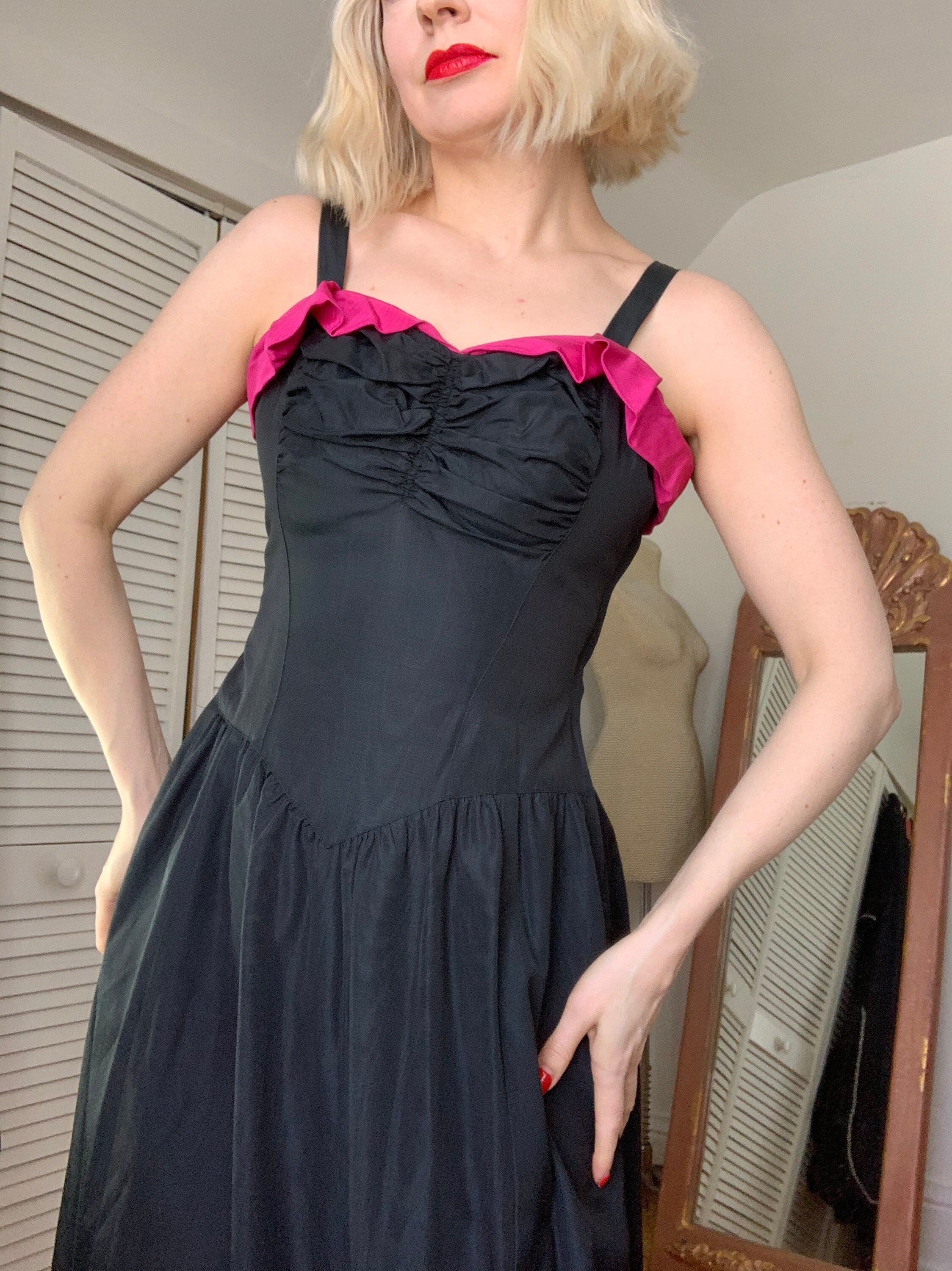 https://i.etsystatic.com/22865263/r/il/dfdc31/3609291920/il_fullxfull.3609291920_qvmk.jpg