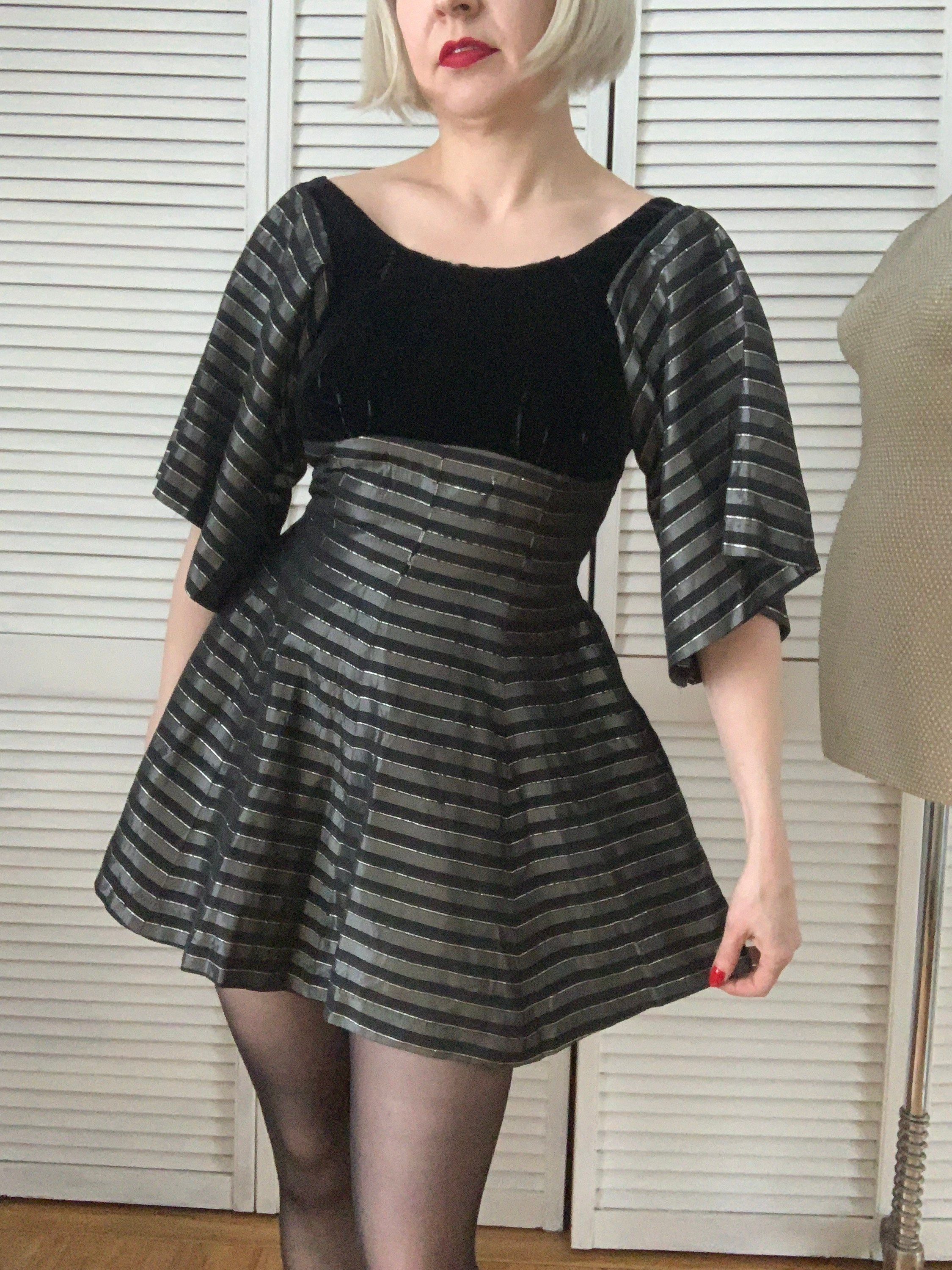 https://i.etsystatic.com/22865263/r/il/ada0b2/4758398319/il_fullxfull.4758398319_faga.jpg