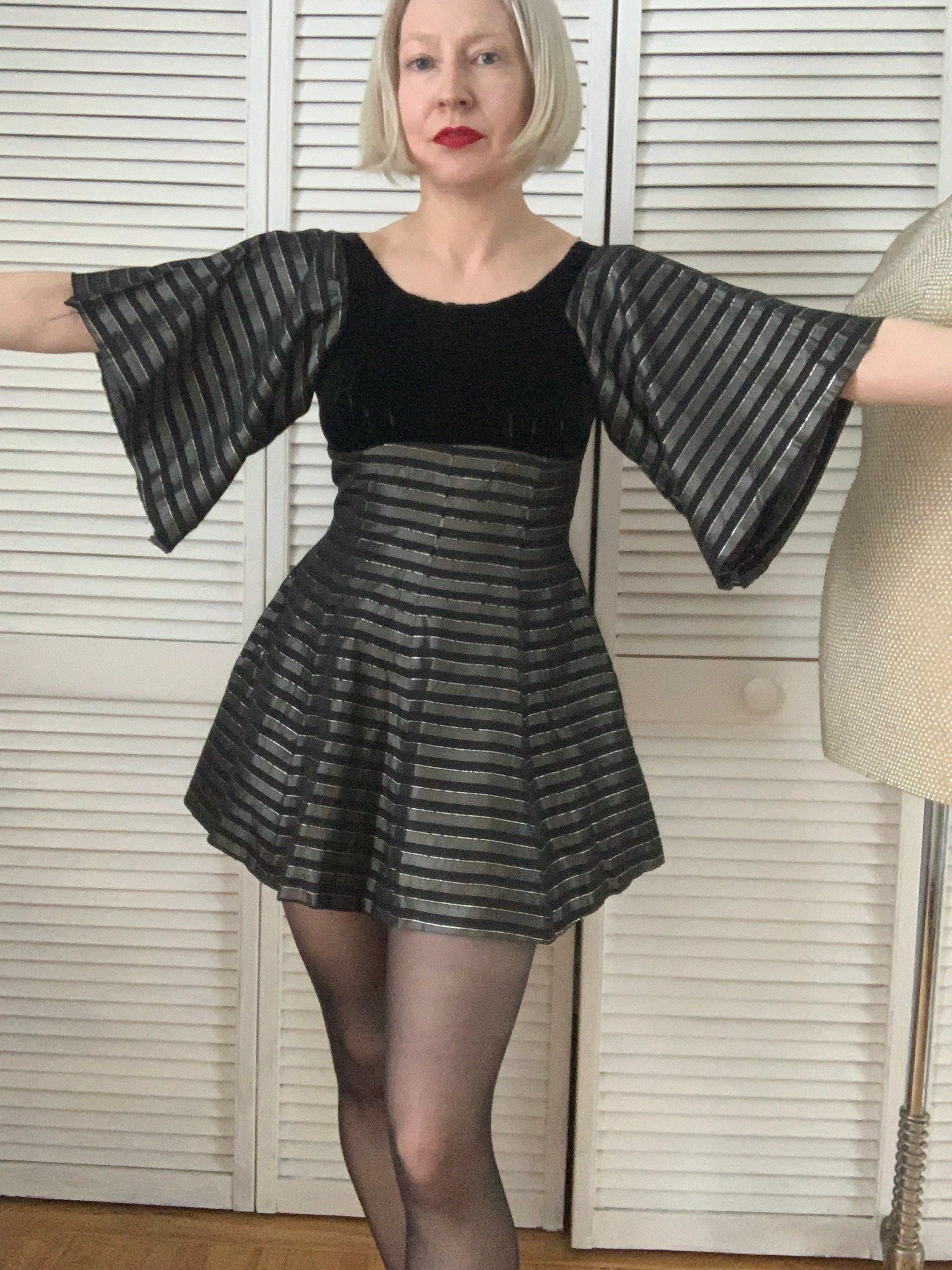 https://i.etsystatic.com/22865263/r/il/070dae/4758398763/il_fullxfull.4758398763_h20l.jpg