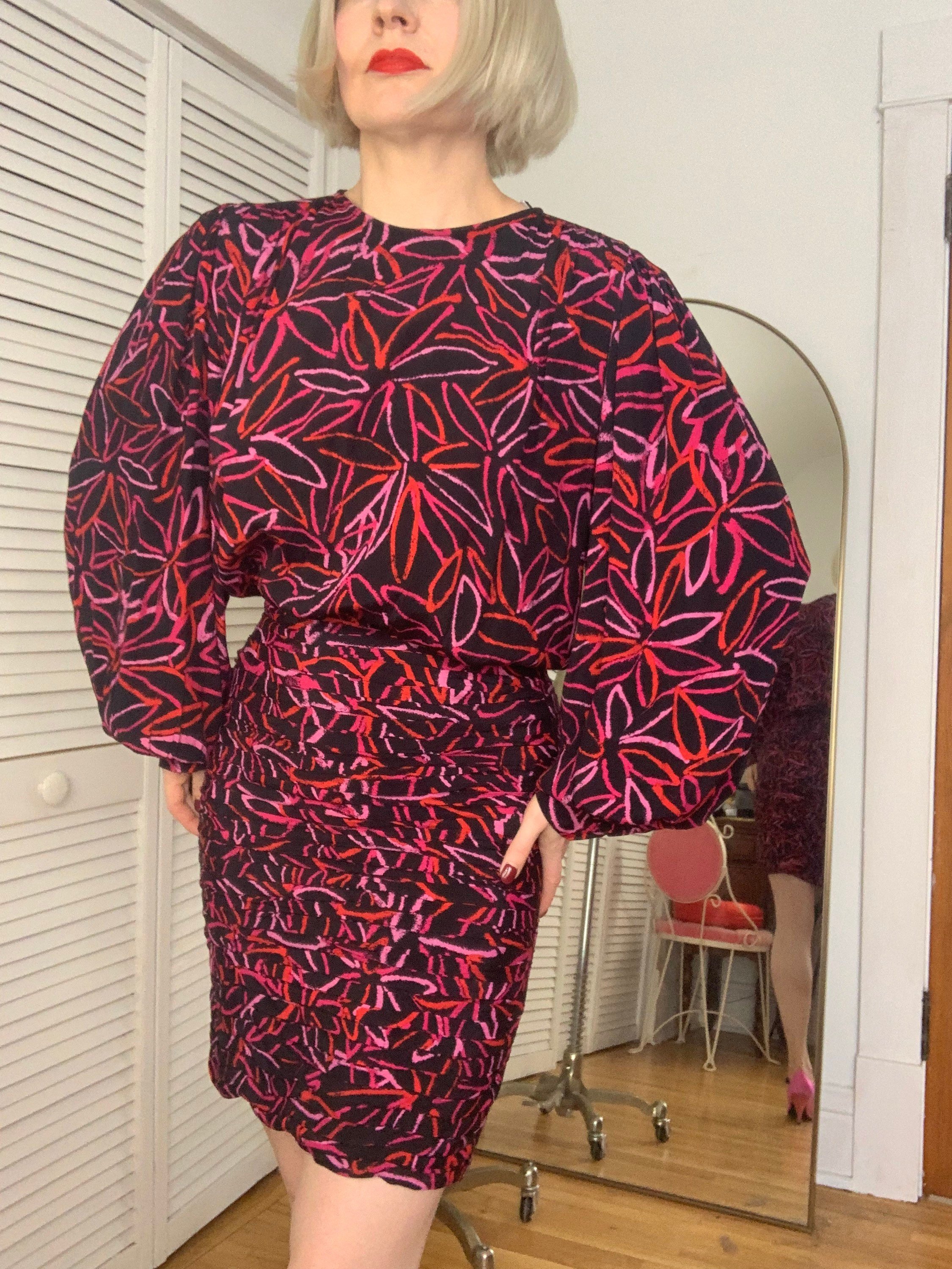 https://i.etsystatic.com/22865263/r/il/311a5b/4541388261/il_fullxfull.4541388261_6ax1.jpg