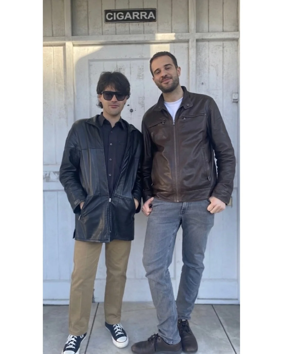 Spanish composer David Ant&uacute;nez Rodriguez joined me in Lisbon to work on a very special piece for a solo saxophonist on stage playing two saxophones simultaneously. 😇
This is a significant milestone in my personal research and a valuable contr