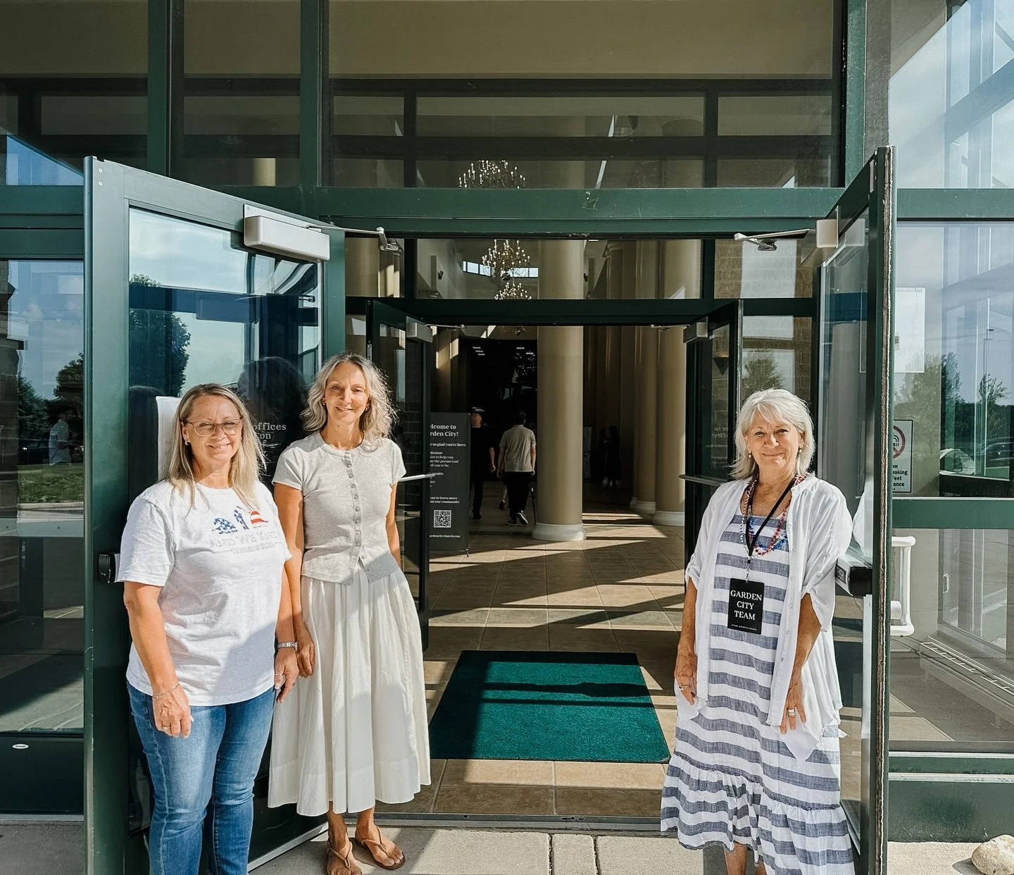 Easter Sunday is almost here, and we can&rsquo;t wait to celebrate the resurrection of Jesus together! It&rsquo;s going to be a joyful, hope-filled morning, and we&rsquo;d love for you to be part of it.

This is a perfect Sunday to invite friends, fa