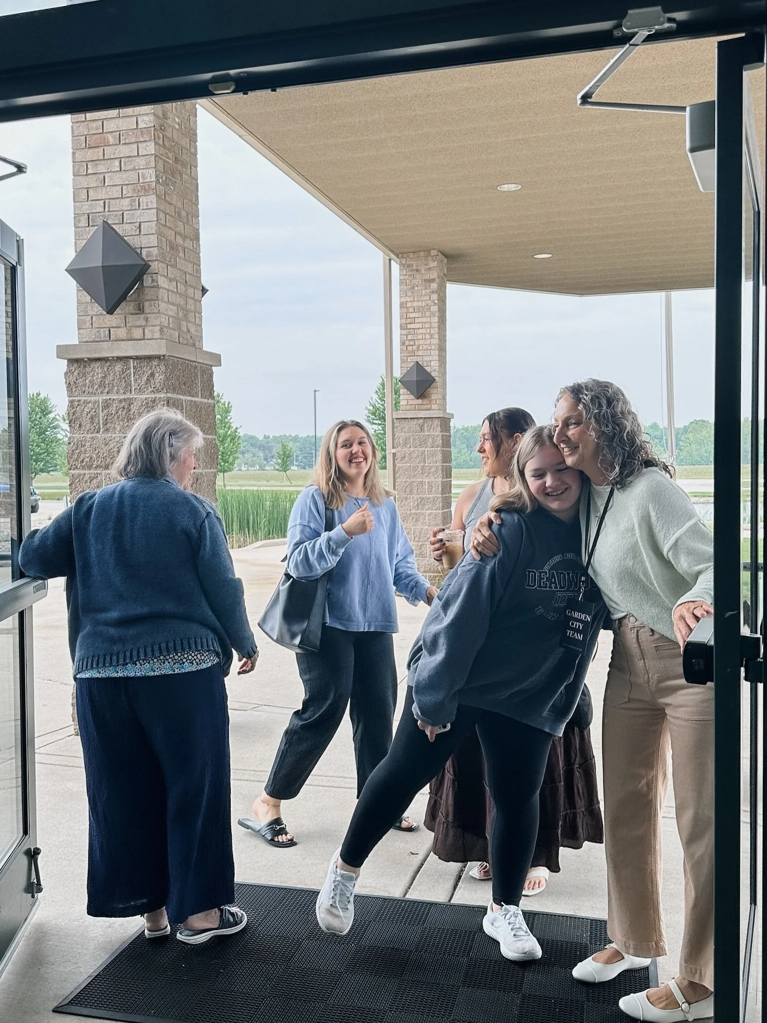 What a powerful morning as Slavic continued our Resilient Faith series with a message on how to talk to God through pain, hurt, and difficult seasons.

Pain may be part of the journey, but we were reminded today that God meets us in it. Bring it to H