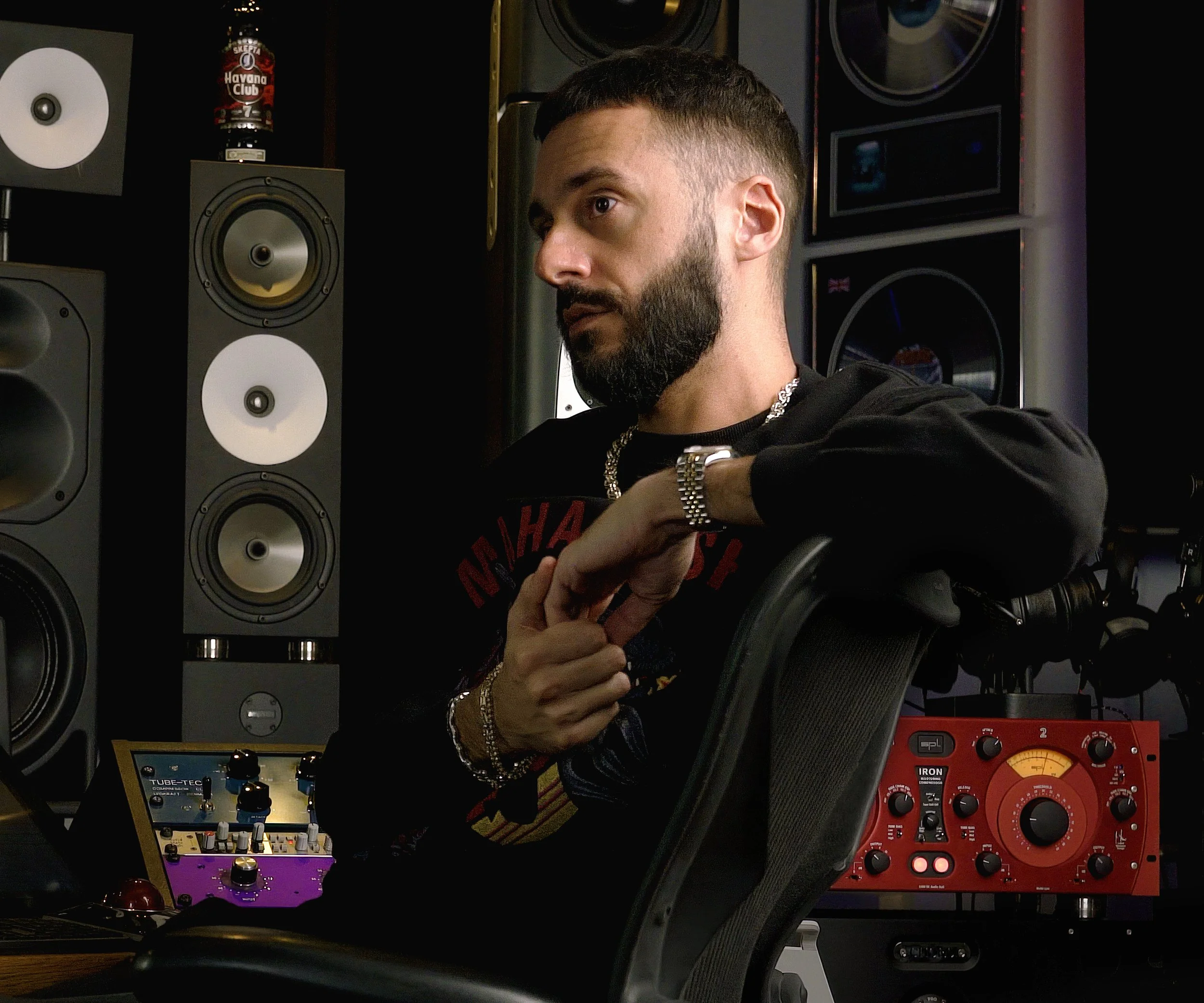 MSM_Apple Pic Edit (Warmer 25%).JPG