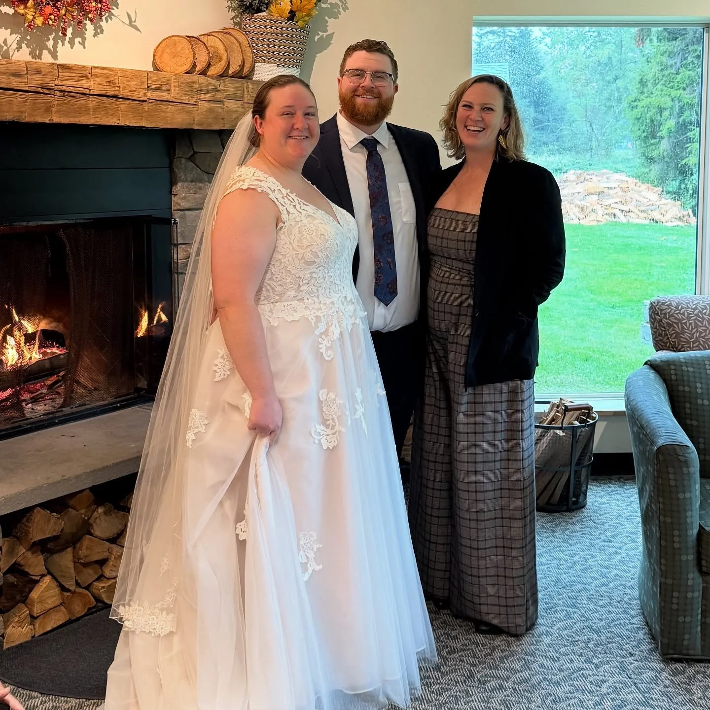 My lil bro got married to his best friend this week and I couldn&rsquo;t be happier for them 💜🍁

#stowevermont #stowevt #fallweddings