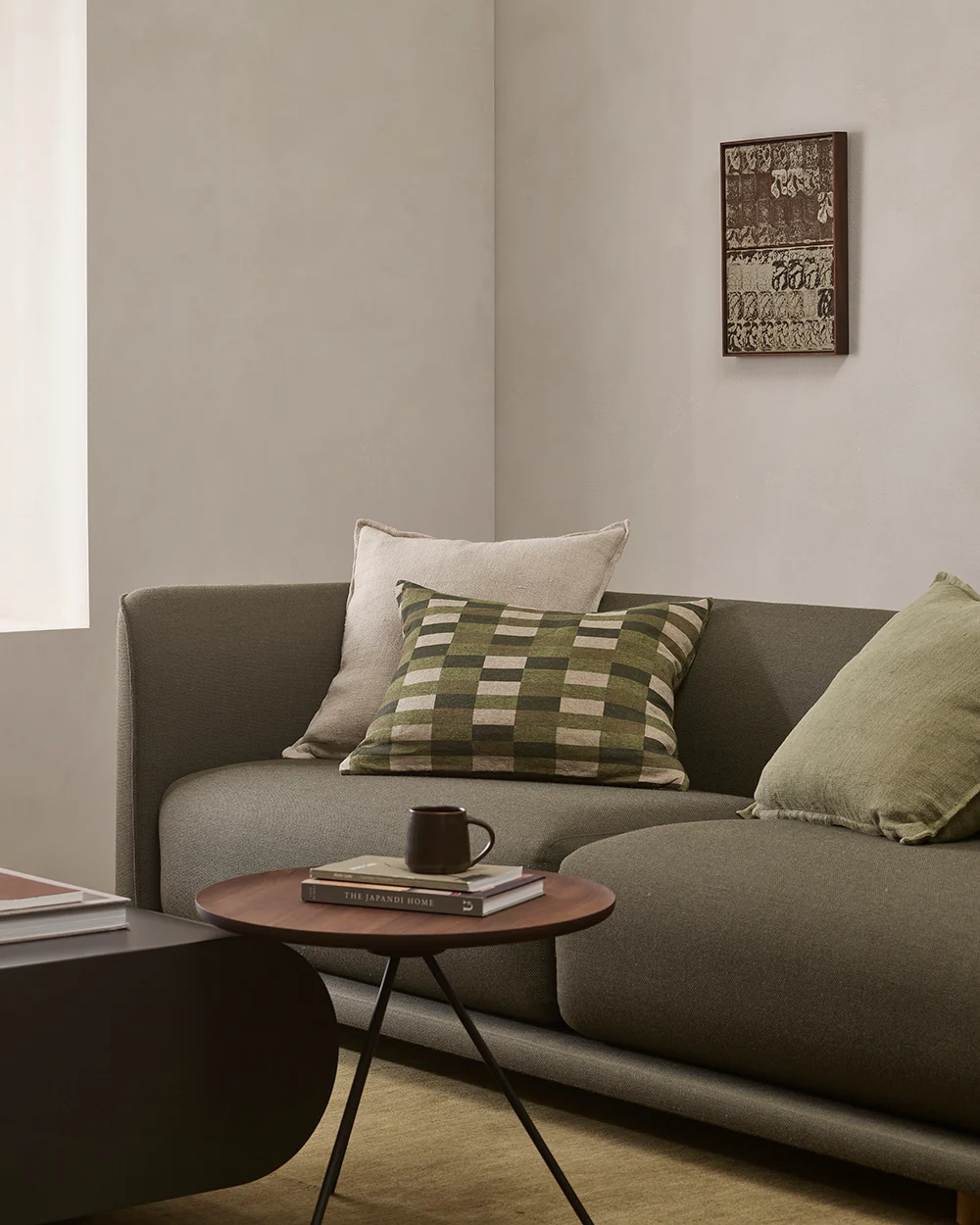 Hugo Forest Cushion (2).png