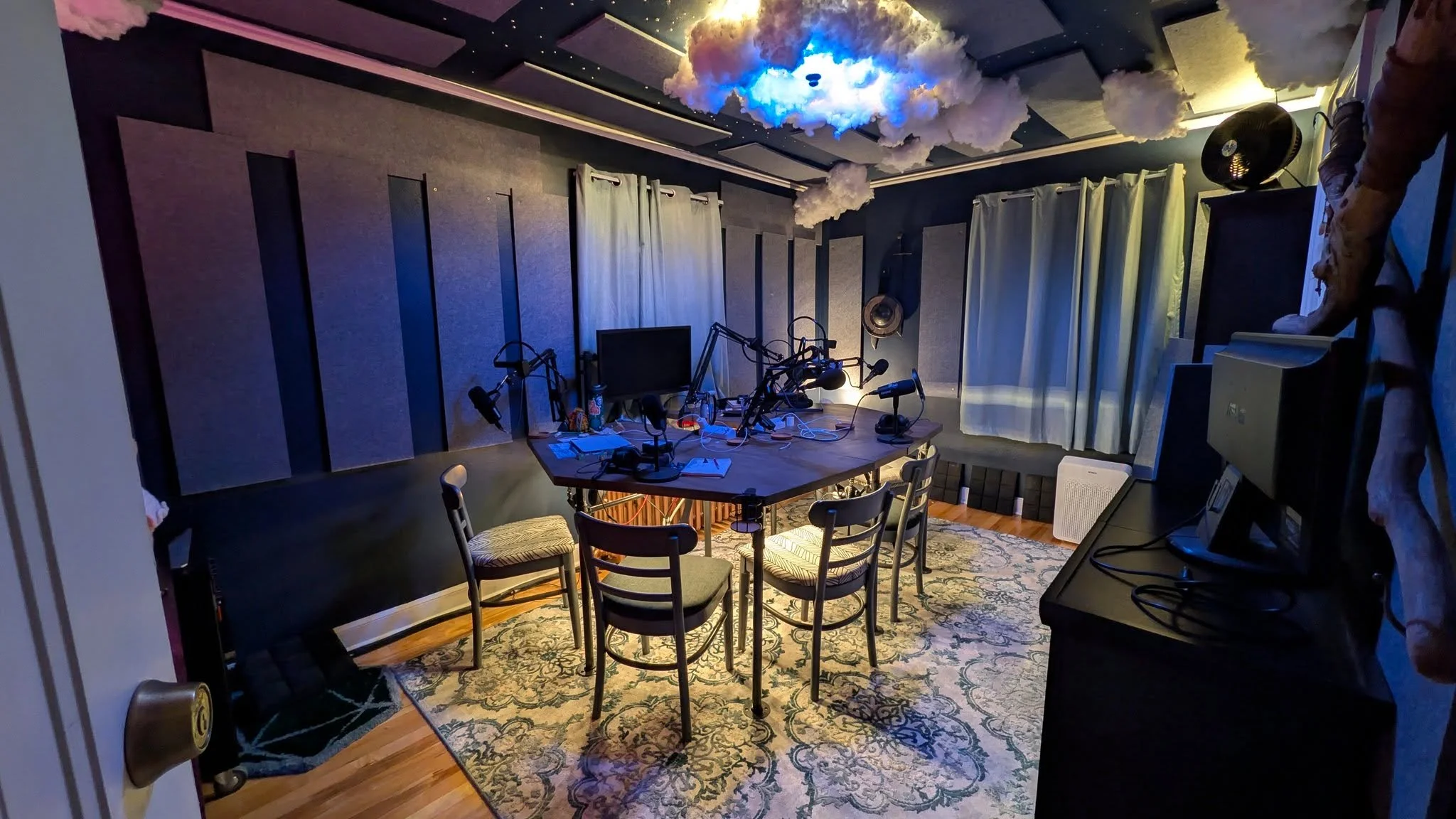 Last night, we finished Cloudfall (SEND US YOUR QUESTIONS)

☁ It's still sinking in - and it'll take a while to really land, but our 3.5 year adventure is over. And Holy Hell did it go well.

☁ We played for 6 hours, stopping only for pizza and anxio