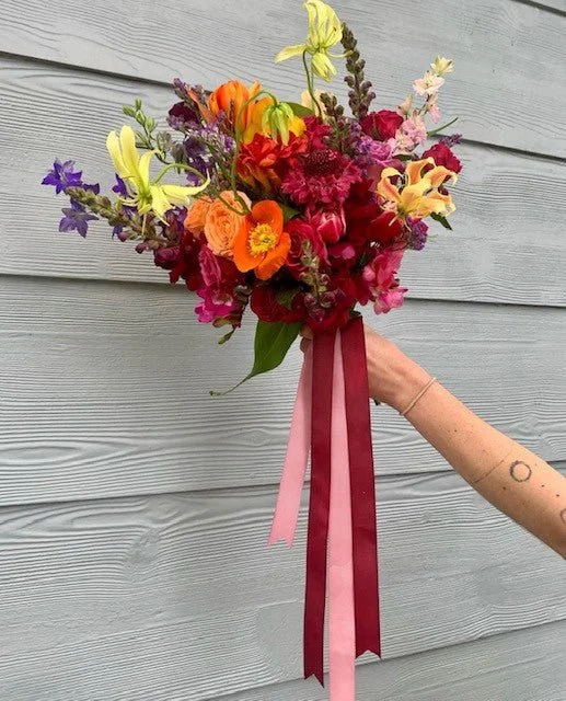 Bright_Seasonal_Bouquet.jpg
