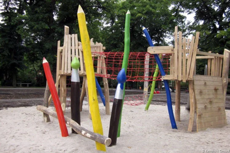 Spielgerät "Roedernstraße I"