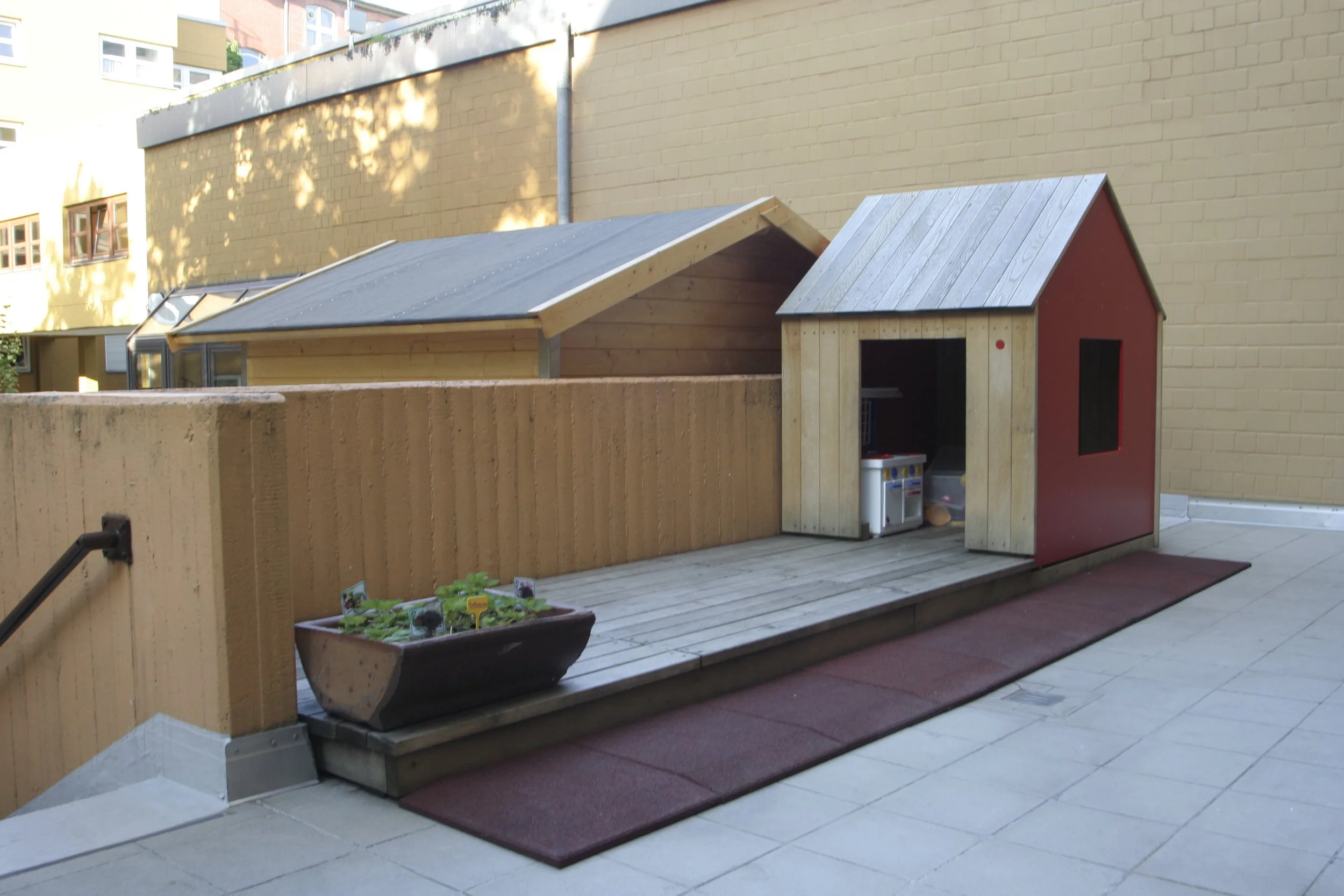 F_09.041_Frauhofer Straße I_Spielgeräte_1012_WEBSITE__bearbeitet.JPG