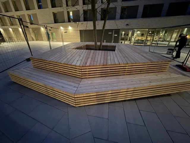 Sitzpodest fertiggestellt_IMG_3422.jpg