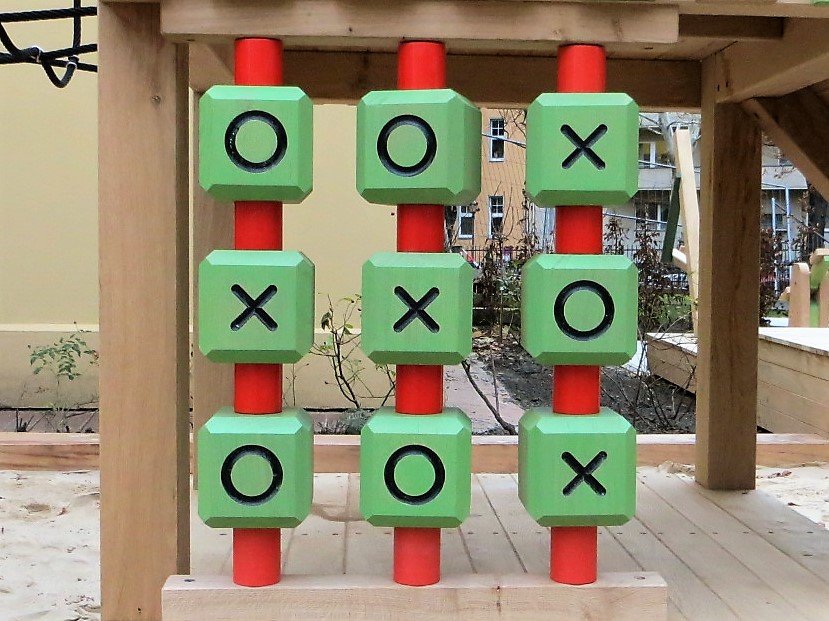 Tic-Tac-Toe, türkis-rot
