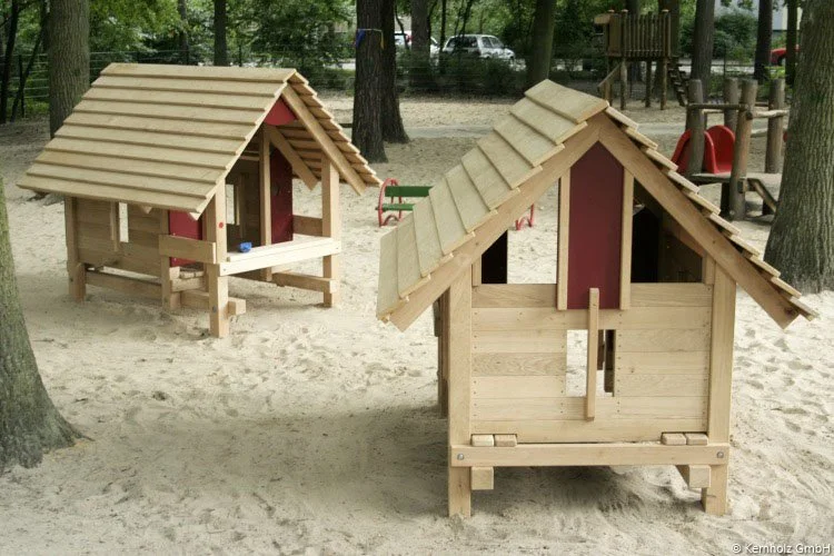 F_08.003_Sonnentaustraße II_Potsdam_Spielpodest_0933_WEBSITE__bearbeitet.jpg