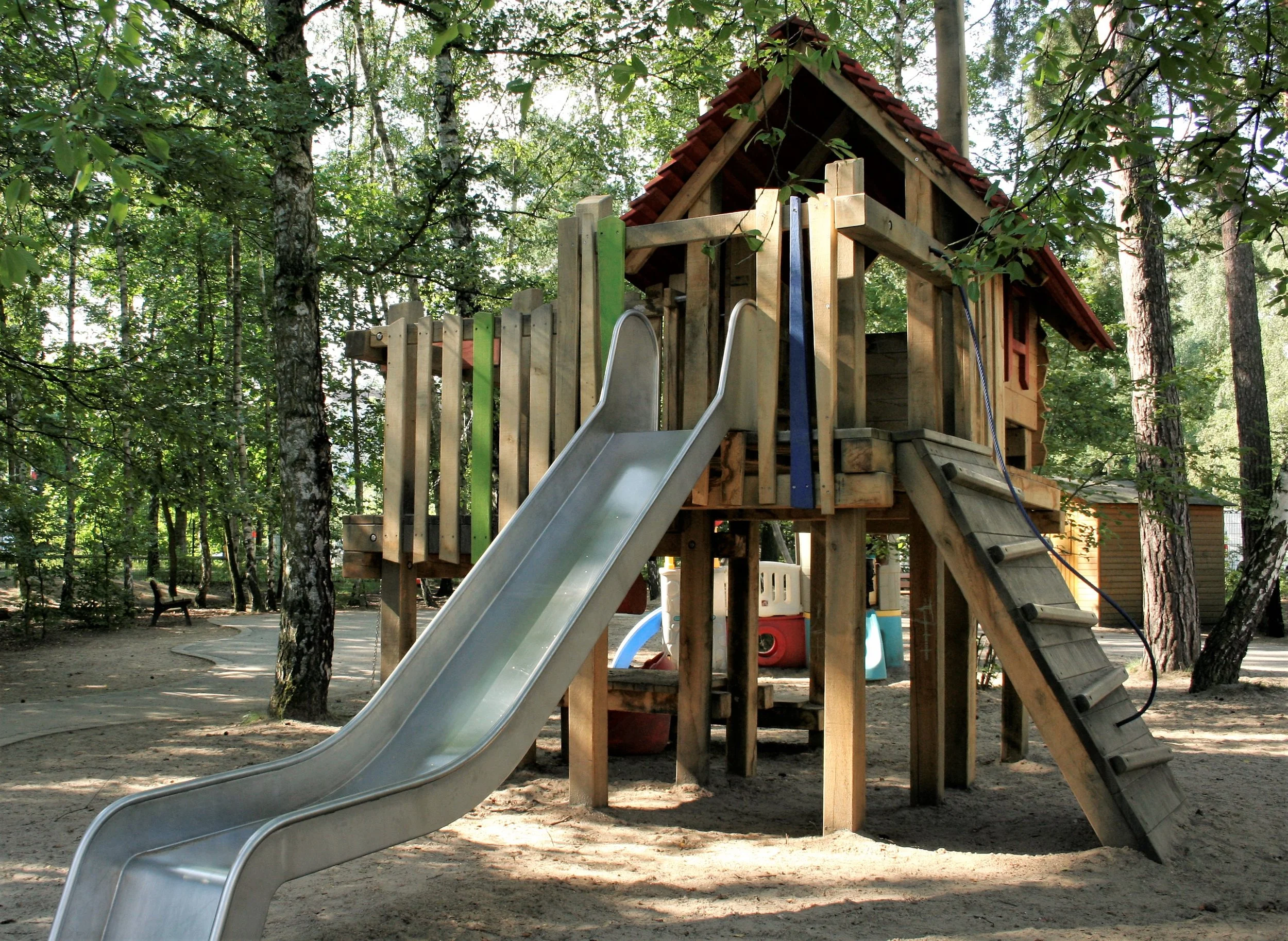 F_12.011_'Waldstadt-II'-IX (Kita Zauberwald-IV)_Spielgeräte_1255_WEBSITE__bearbeitet.jpg