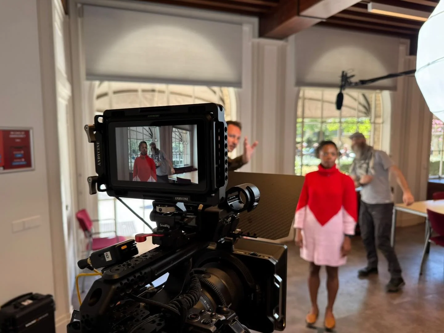 🎥 Filming at the Faculty of Law at @maastrichtuniversity.

For the Global Real Estate Leaders Program, we recorded interviews and a recap video during this international program that takes place in both Boston and Maastricht.

Always great to work w