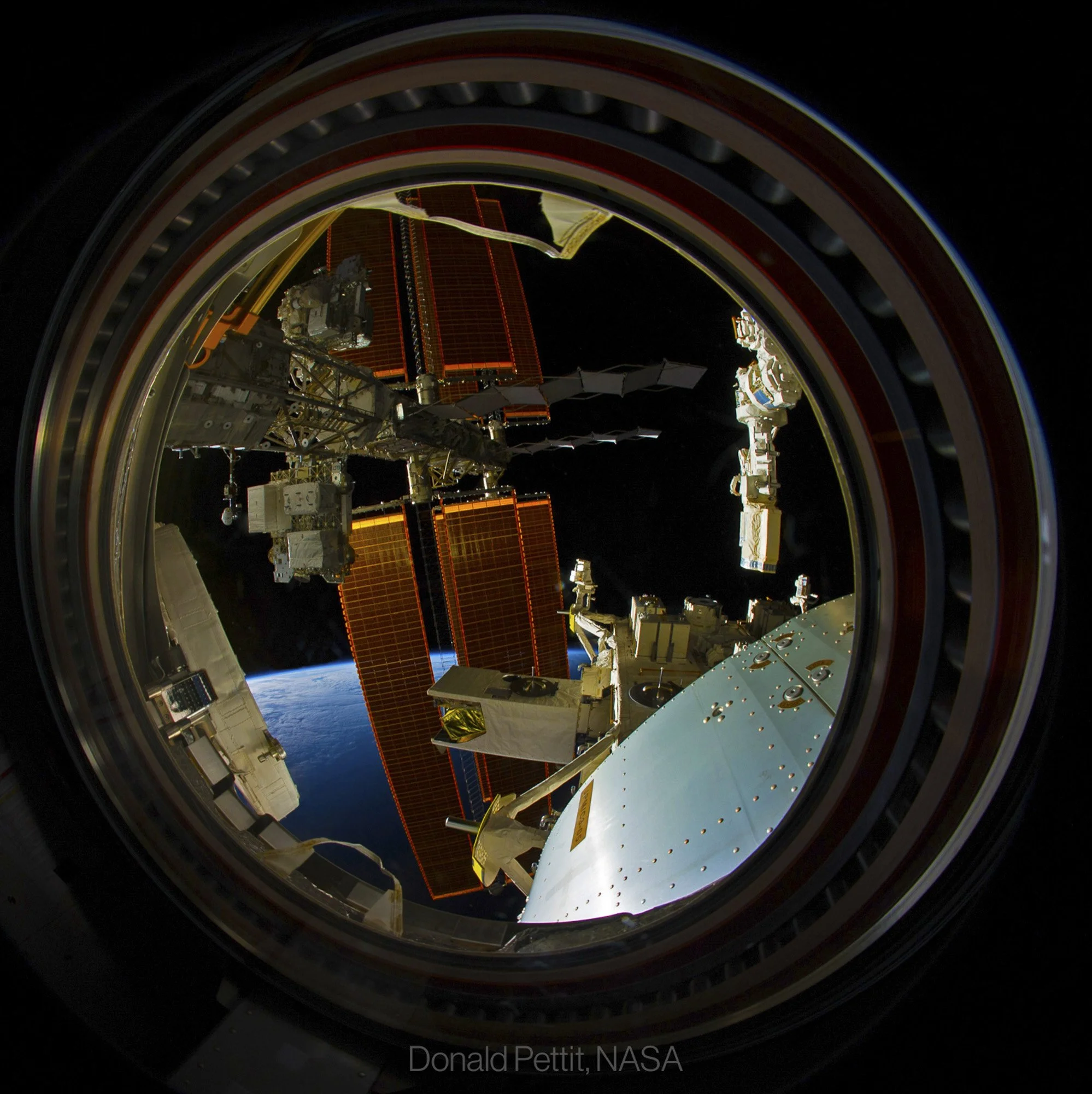 Porthole to Earth, Nightime, 2012.JPG