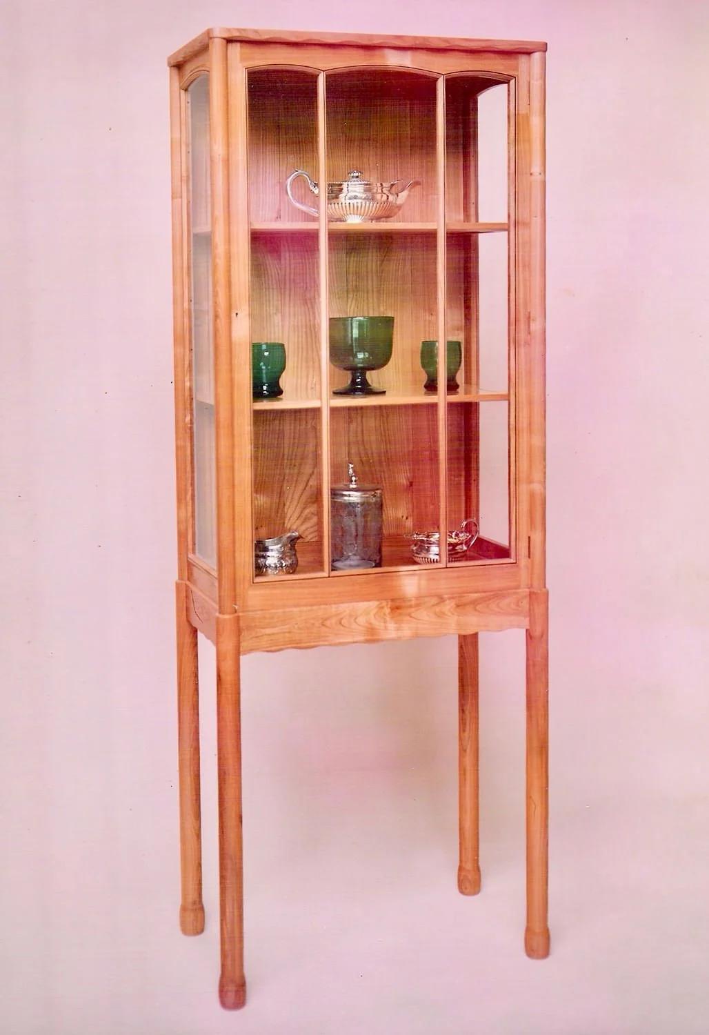 displaycabinet1.jpg