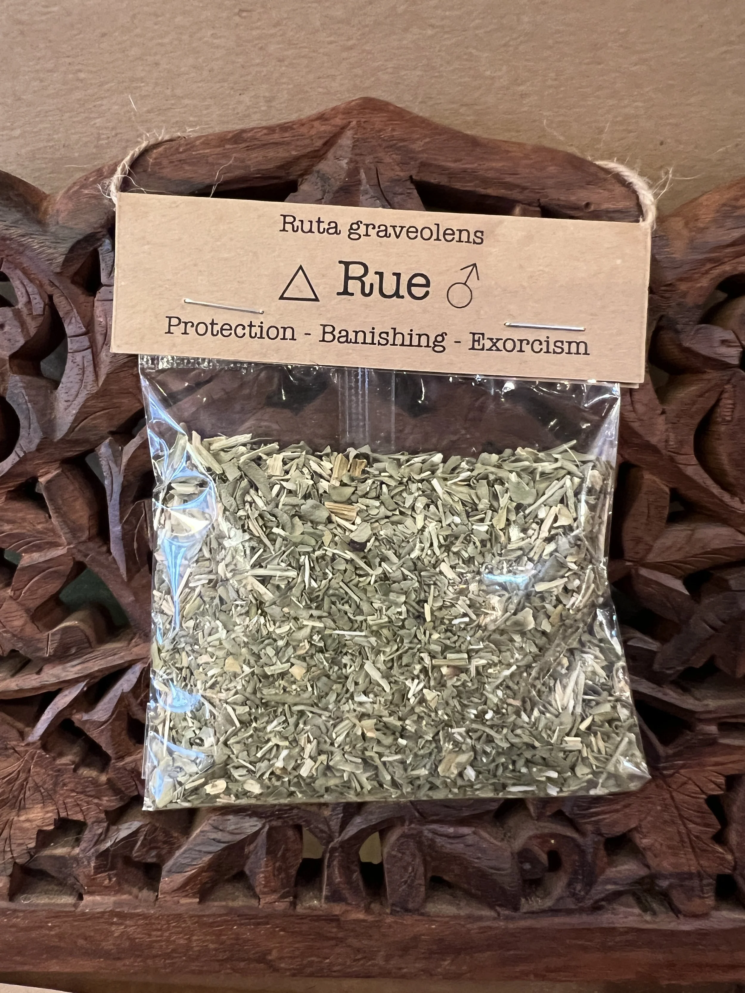 Spellcraft Herbs: Rue