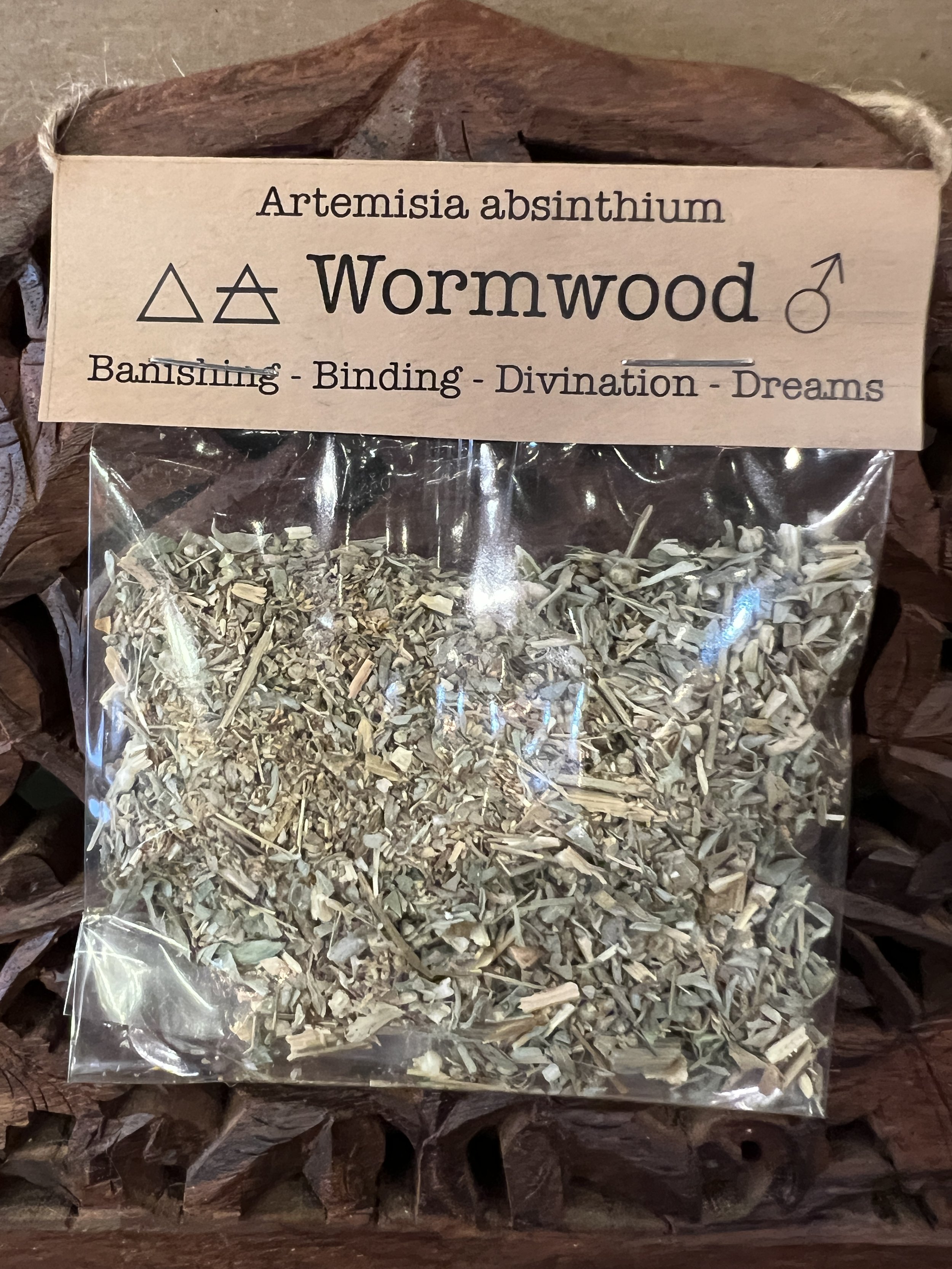 Spellcraft Herbs: Wormwood Leaf